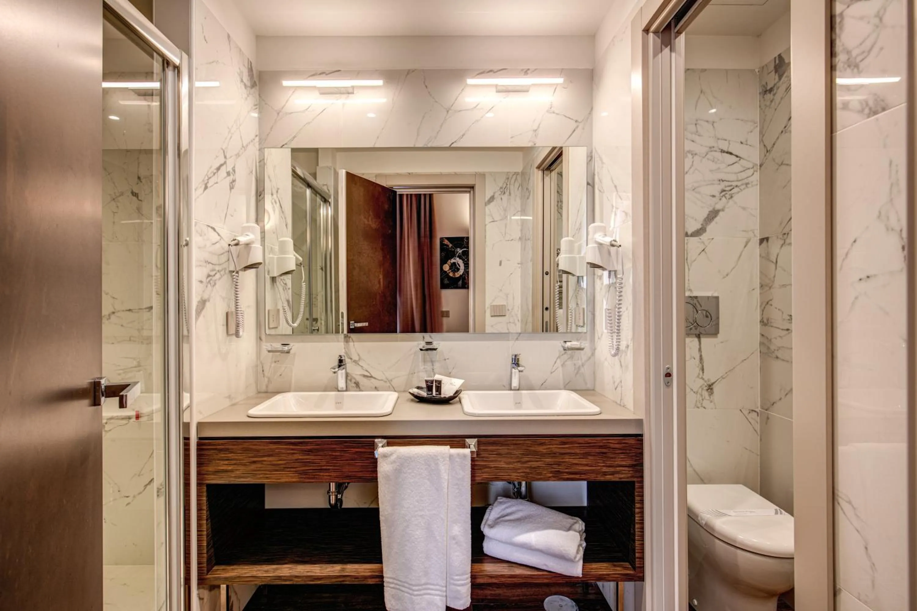 Bathroom in Al Manthia Hotel - Gruppo Trevi Hotels