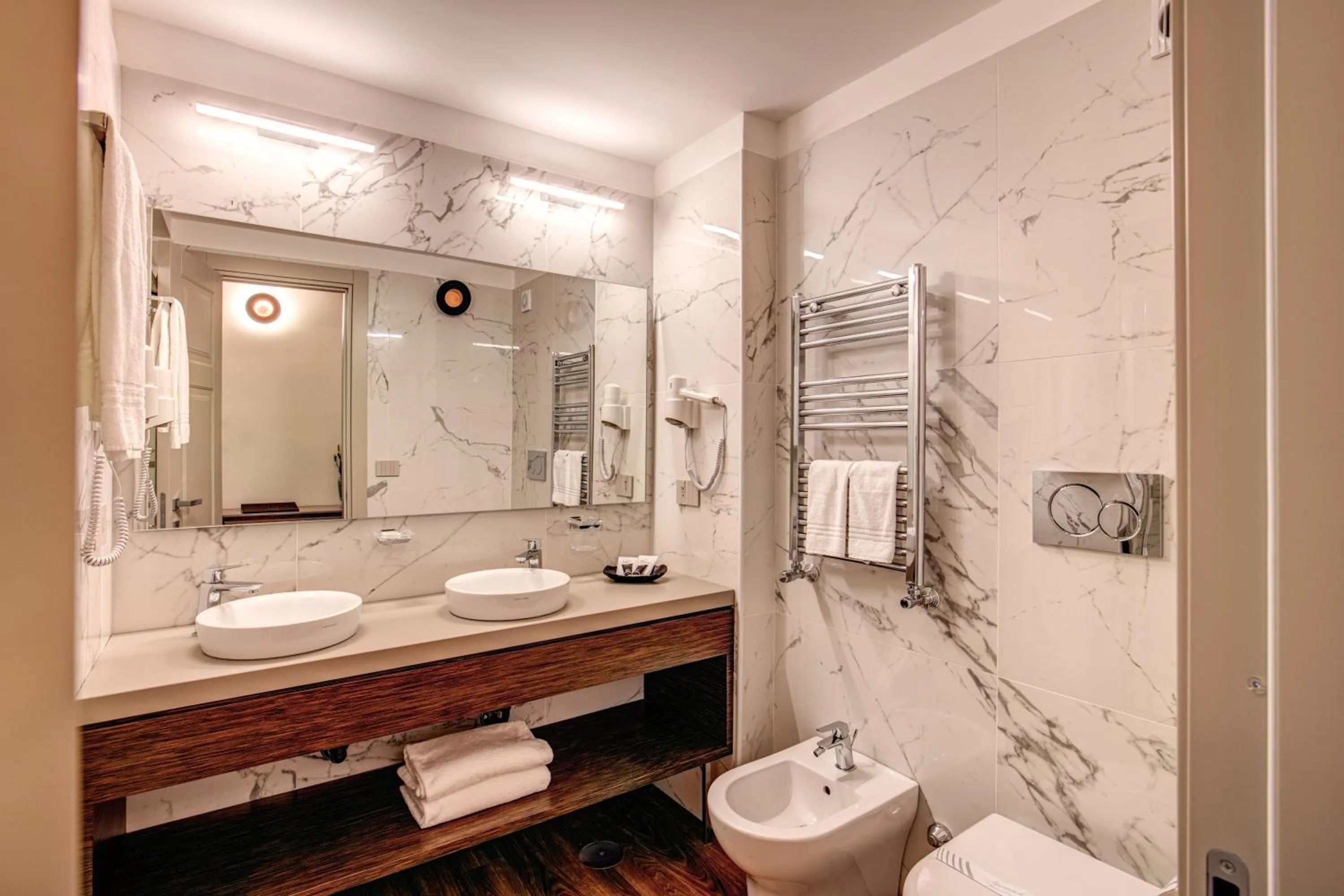 Bathroom in Al Manthia Hotel - Gruppo Trevi Hotels