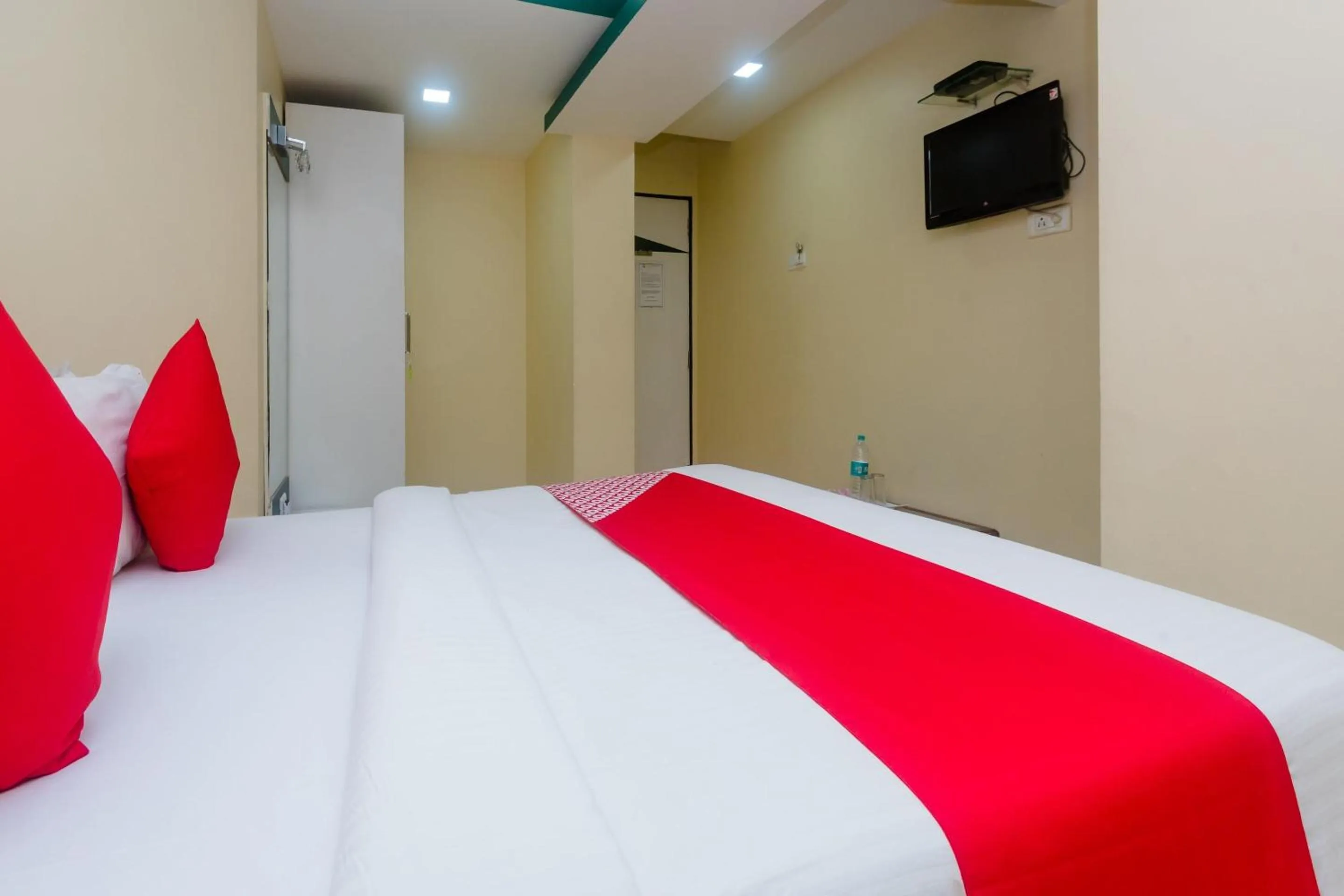 Lobby or reception, Bed in Collection O Grand Corp Inn