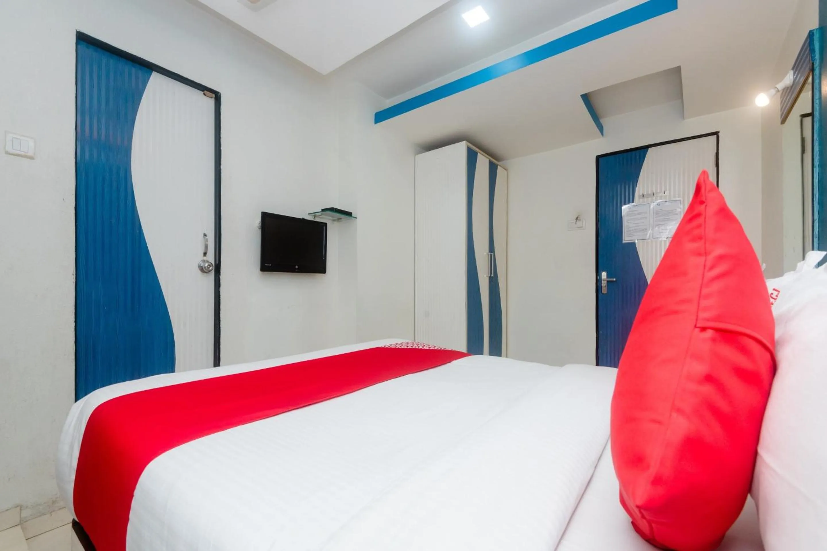 Bedroom, Bed in Collection O Grand Corp Inn