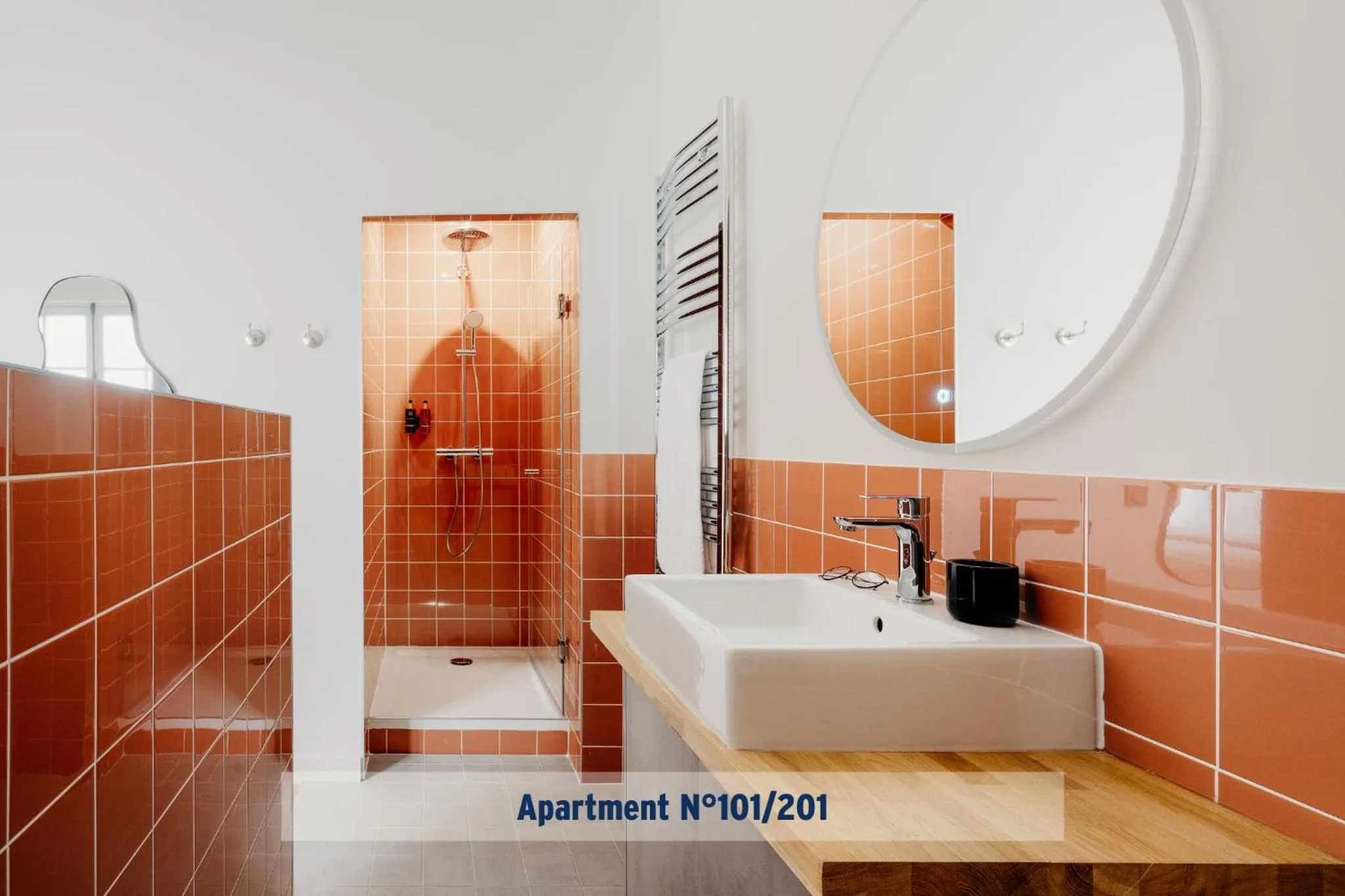 Shower in Edgar Suites Louvre - Jour