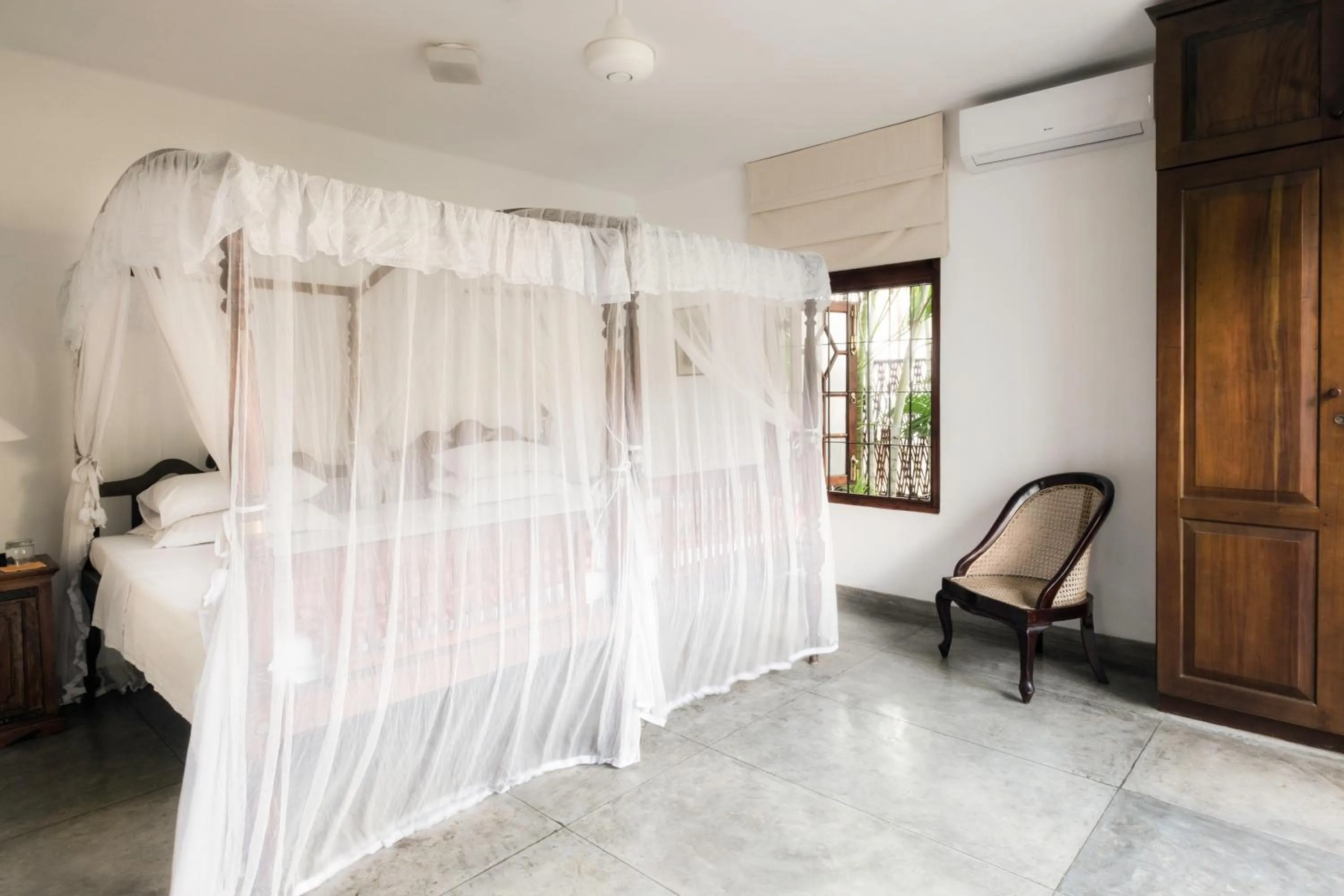 Photo of the whole room, Bed in Mount Lodge Boutique Hotel