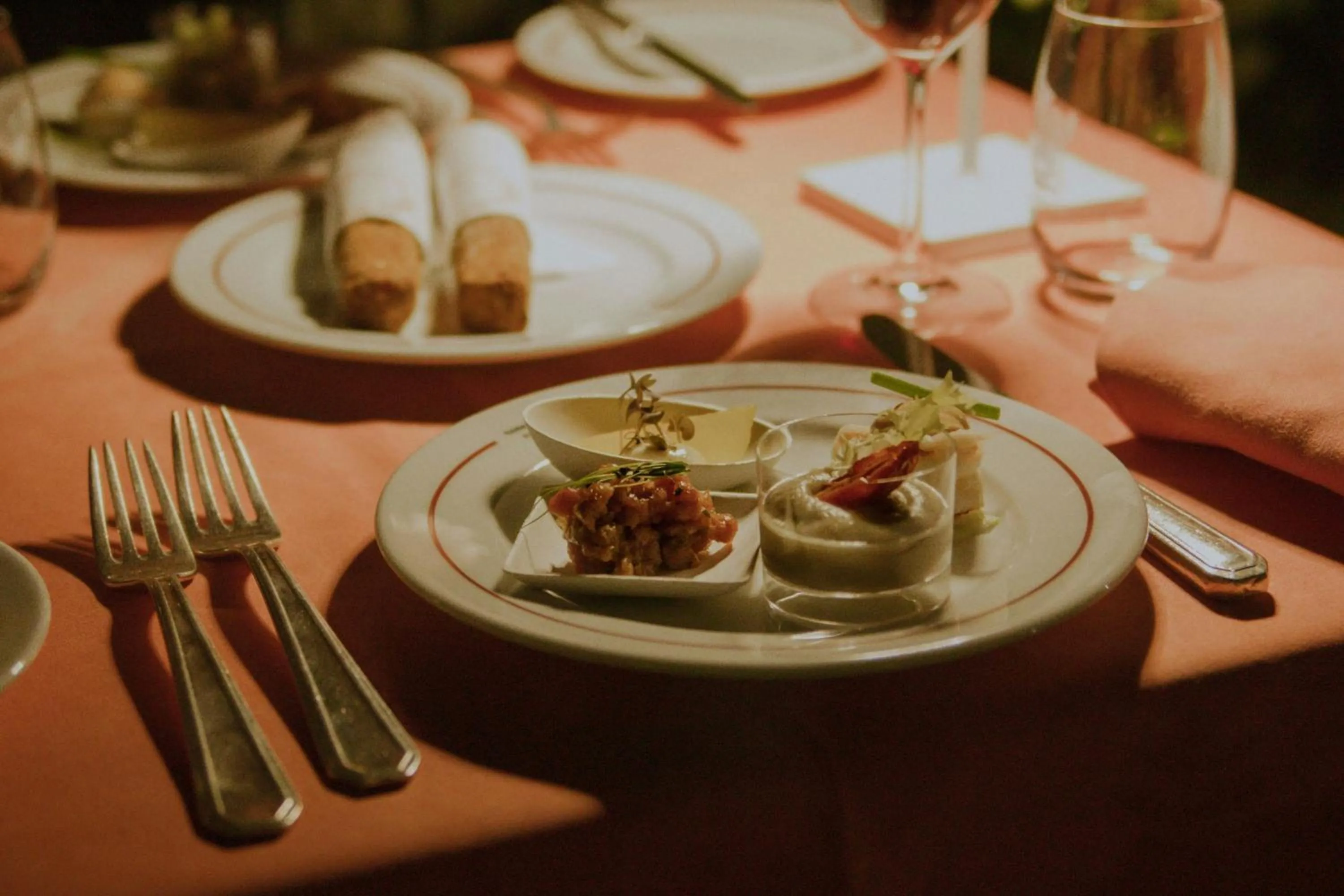 Lounge or bar in Sina Villa Medici, Autograph Collection