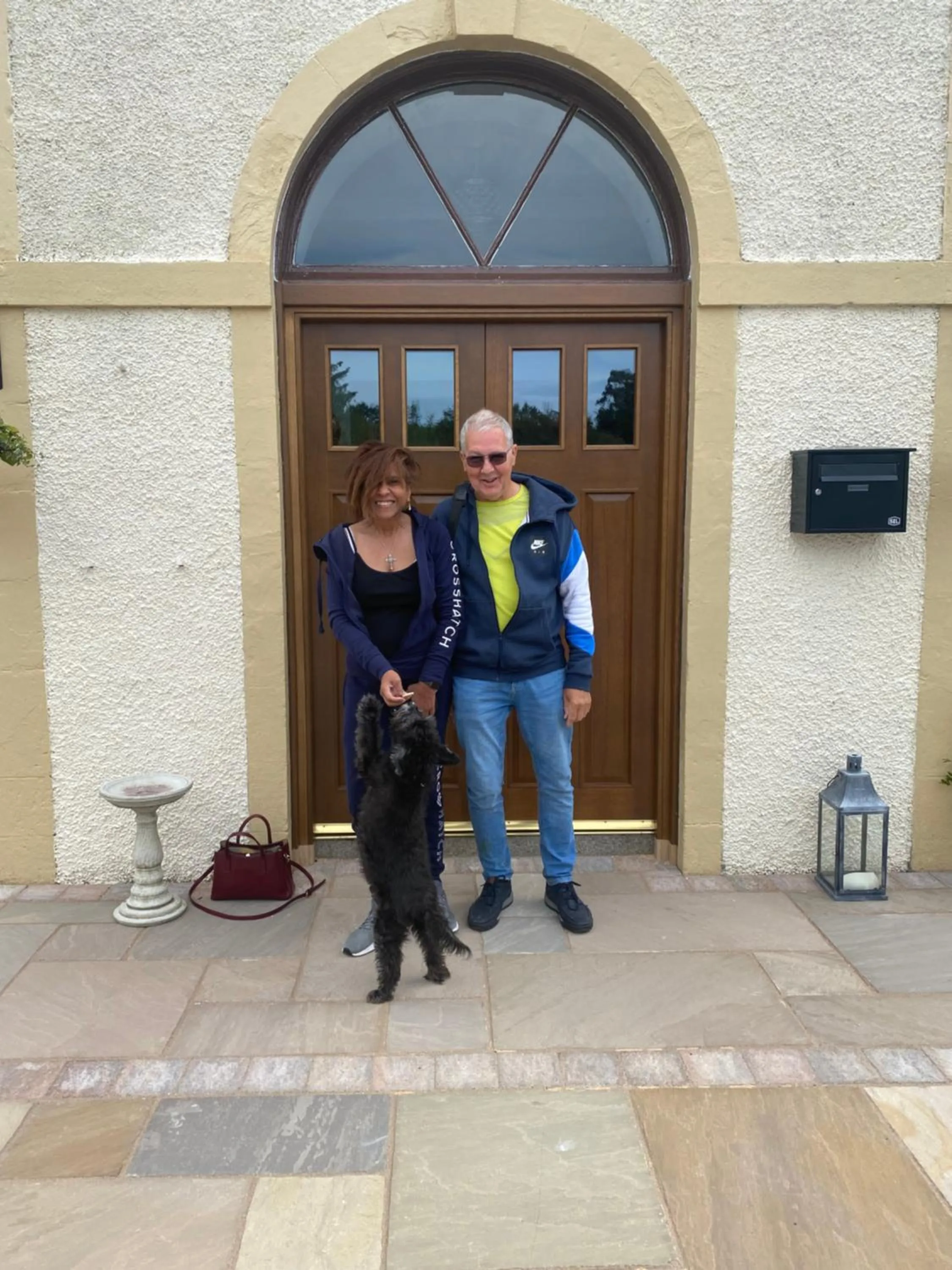 Guests in The Auld Kirk