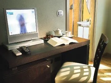 TV and multimedia in Hotel Dei Vicari