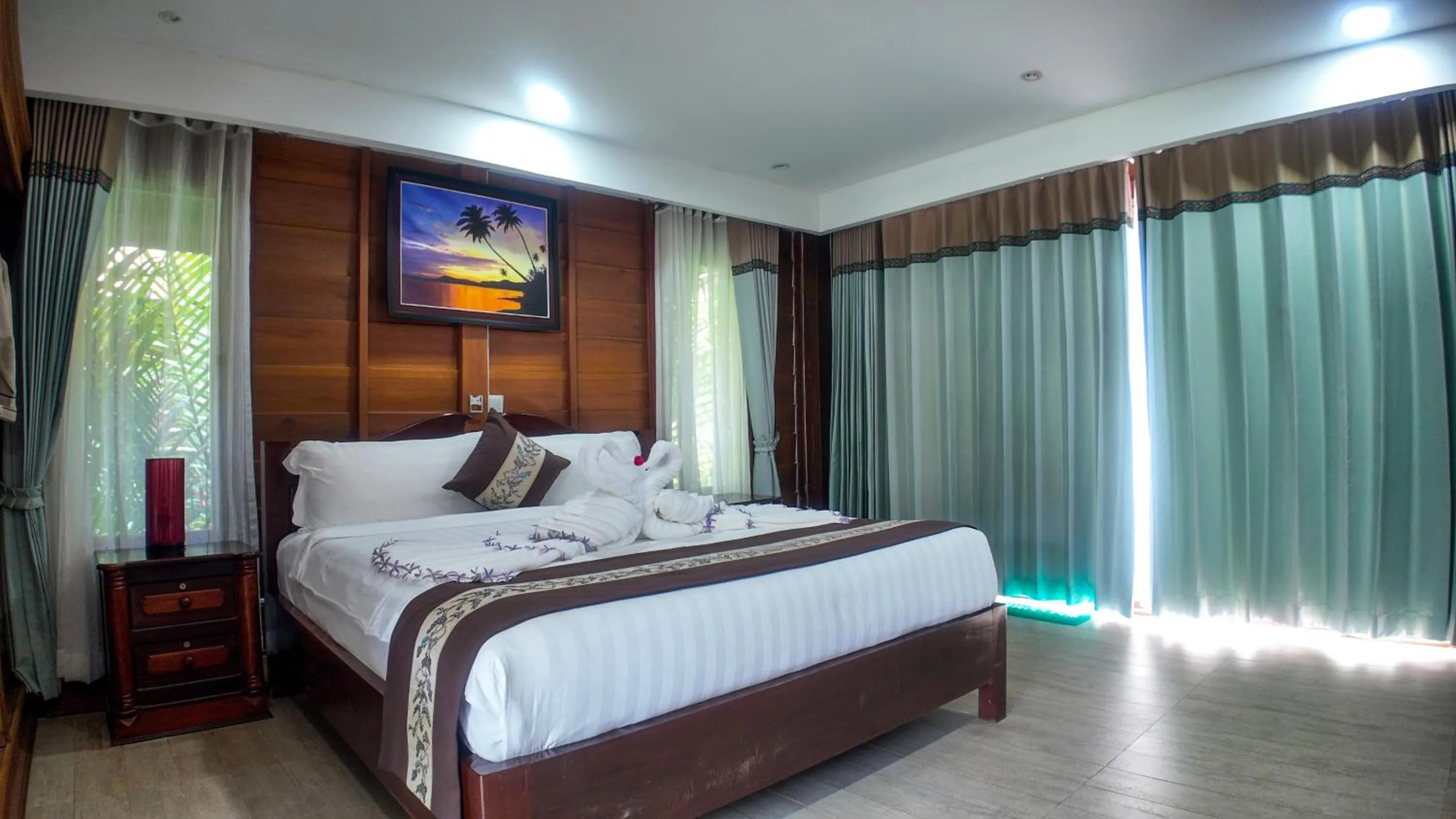 Bed in Lodge Moni Essara Kampot