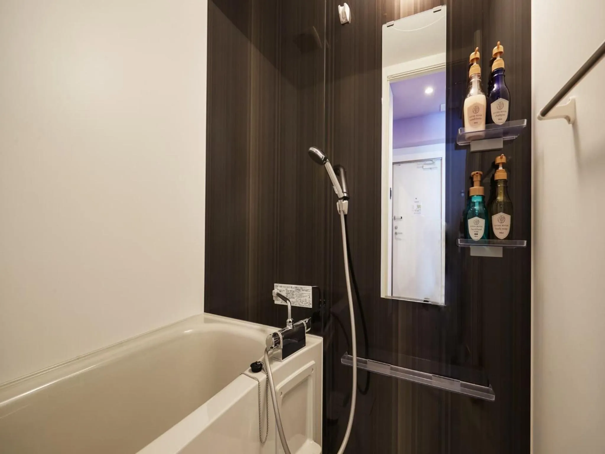 Bathroom in Glory island okinawa SOBE