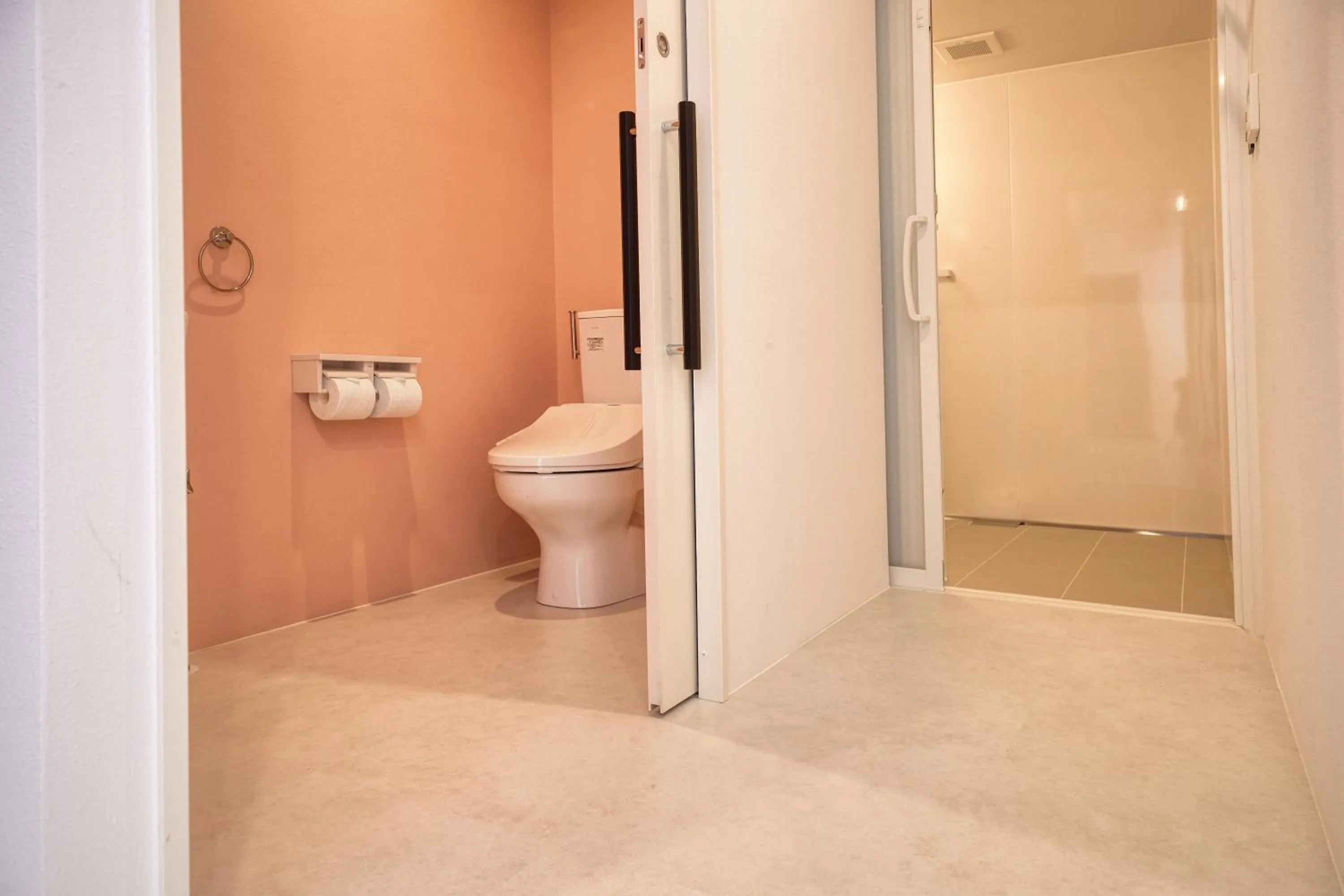 Toilet in Glory island okinawa SOBE