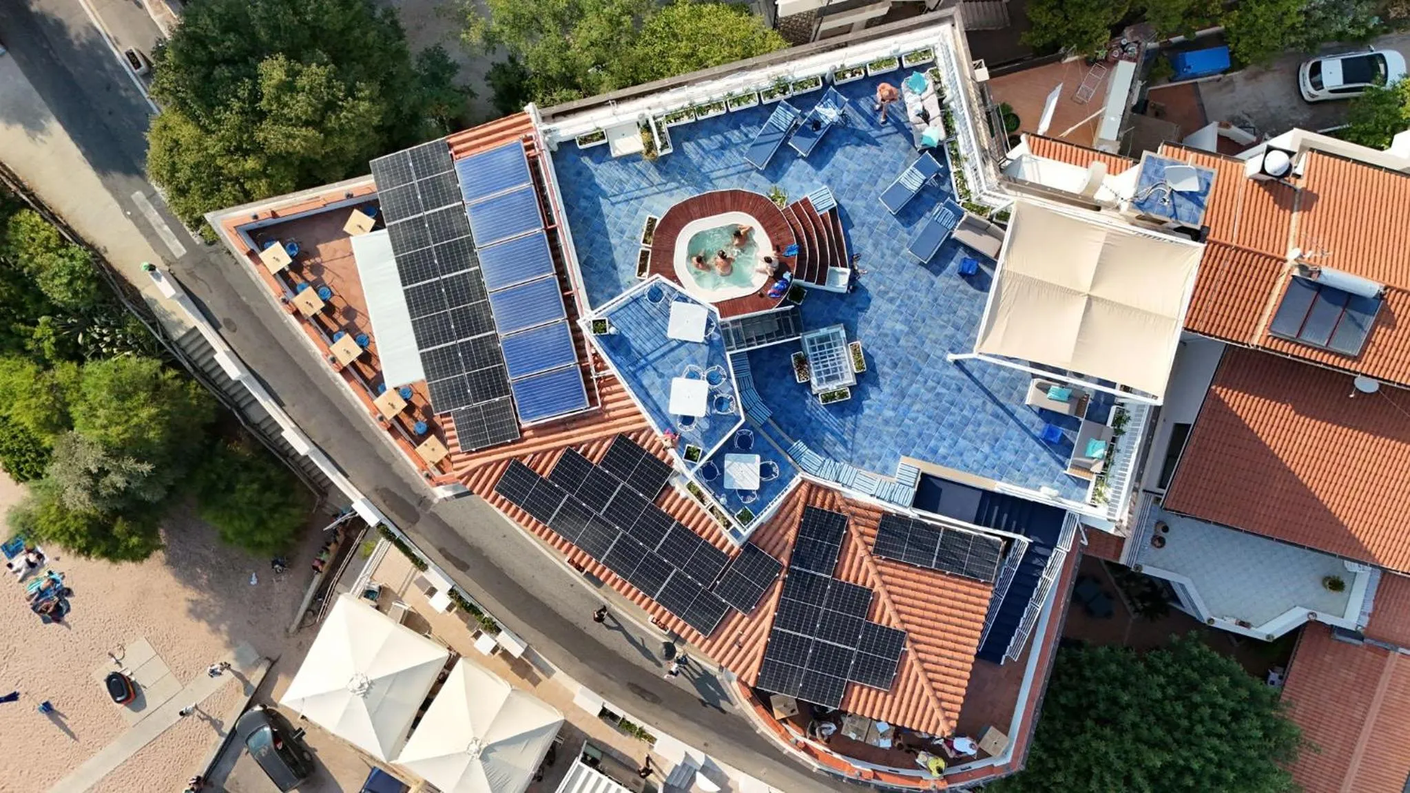 BUE MARINO Hotel & Rooftop Bar