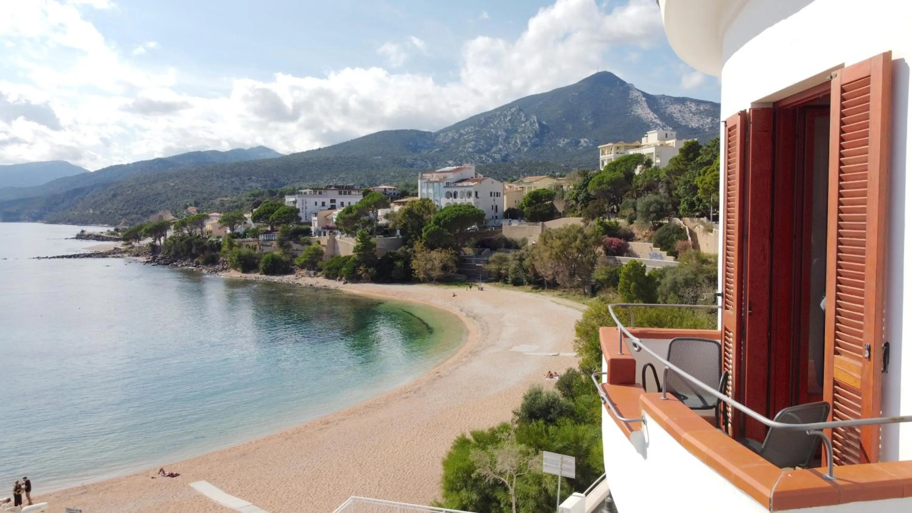 BUE MARINO Hotel & Rooftop Bar