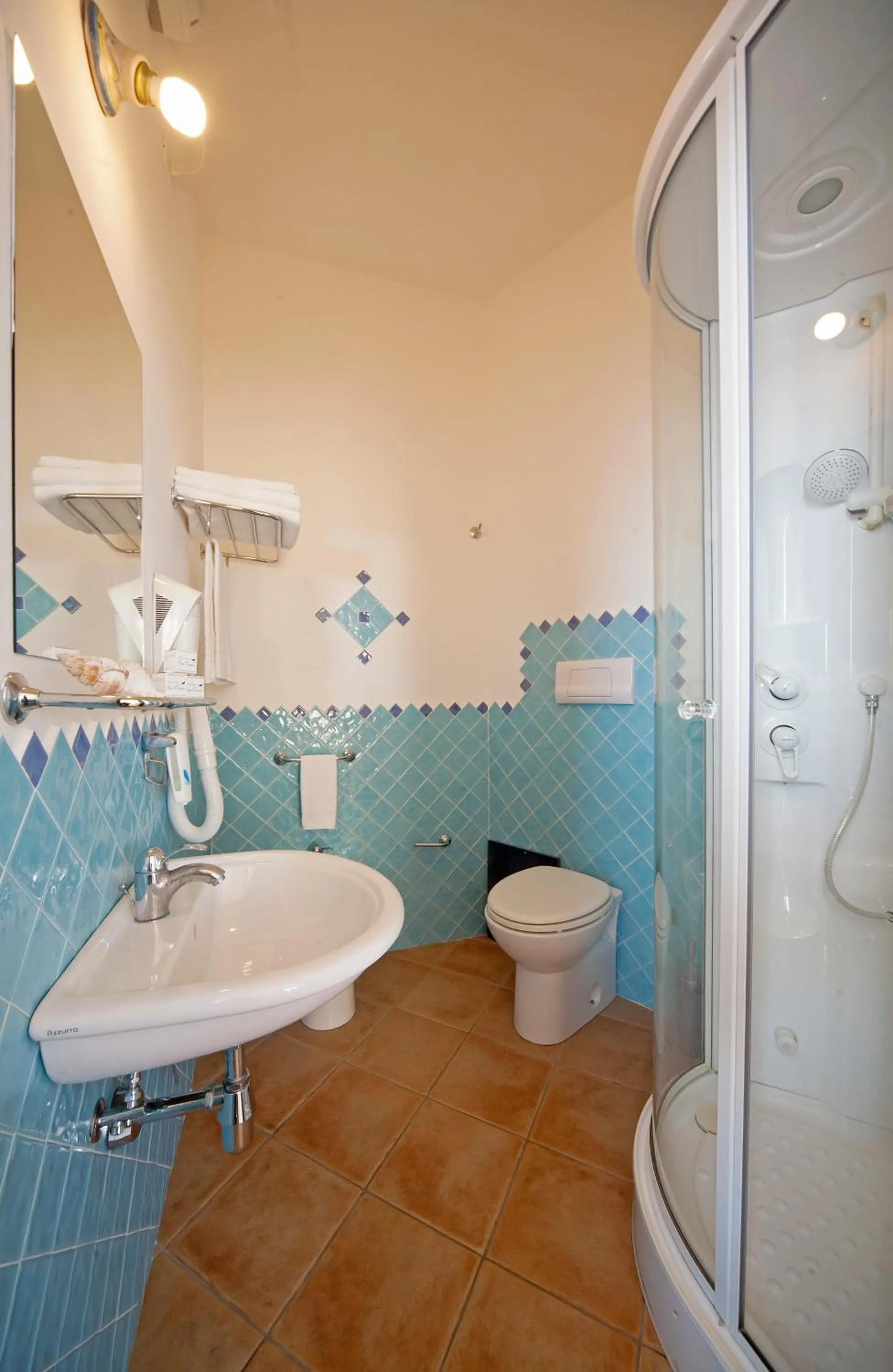 Bathroom in BUE MARINO Hotel & Rooftop Bar