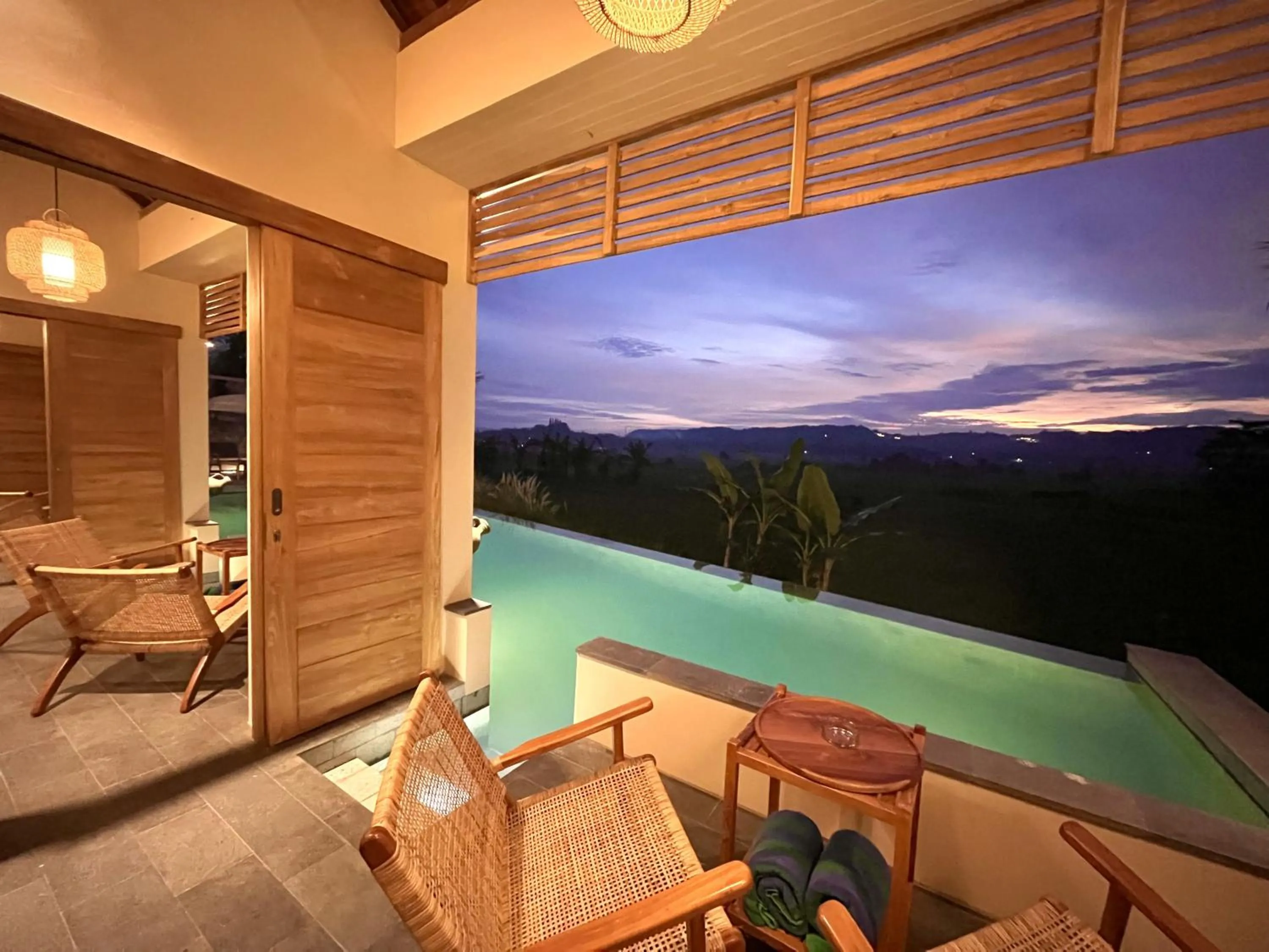 Swimming pool in boutique villa jogja senang