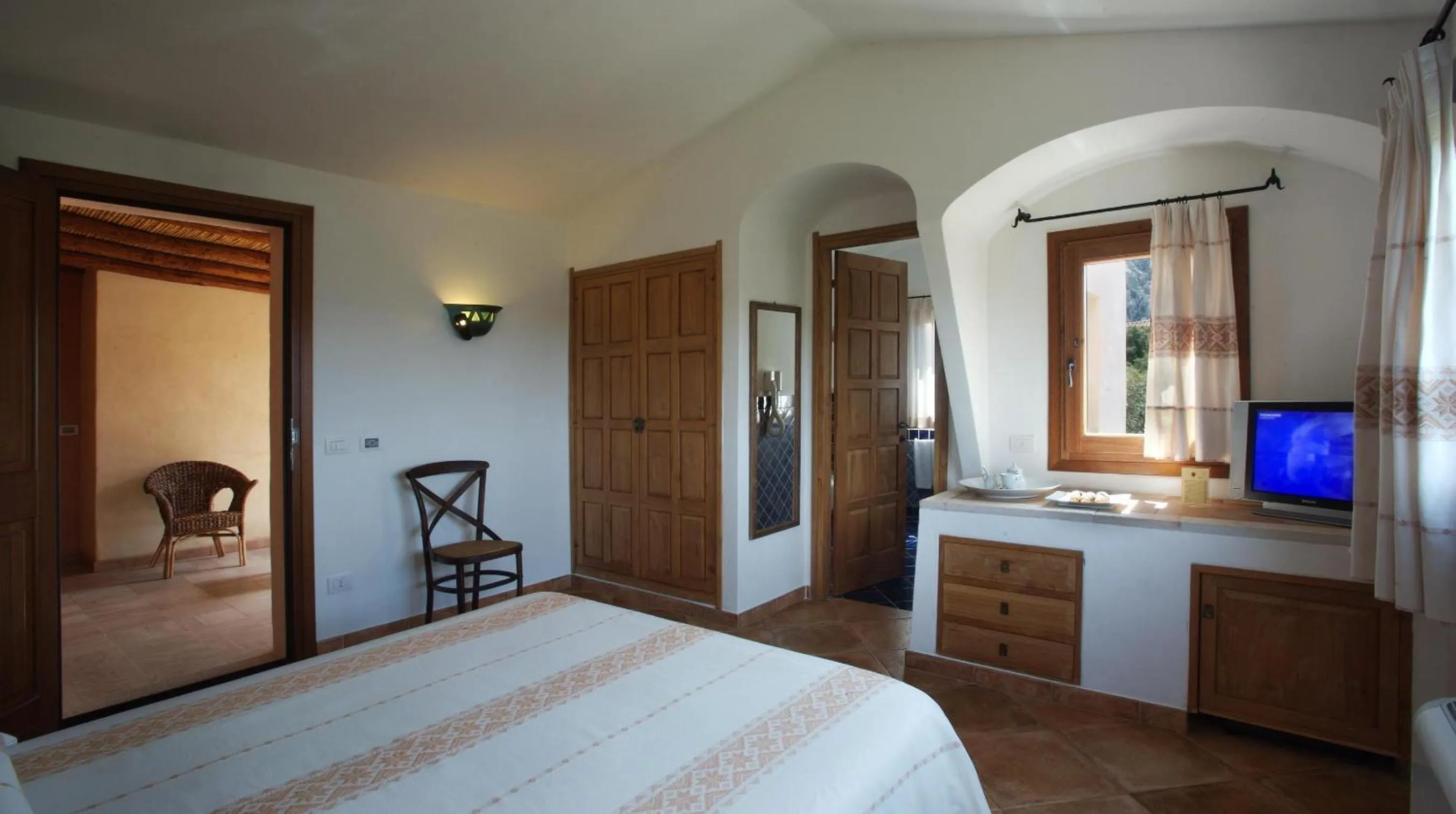 Photo of the whole room, Bed in Hotel Arathena