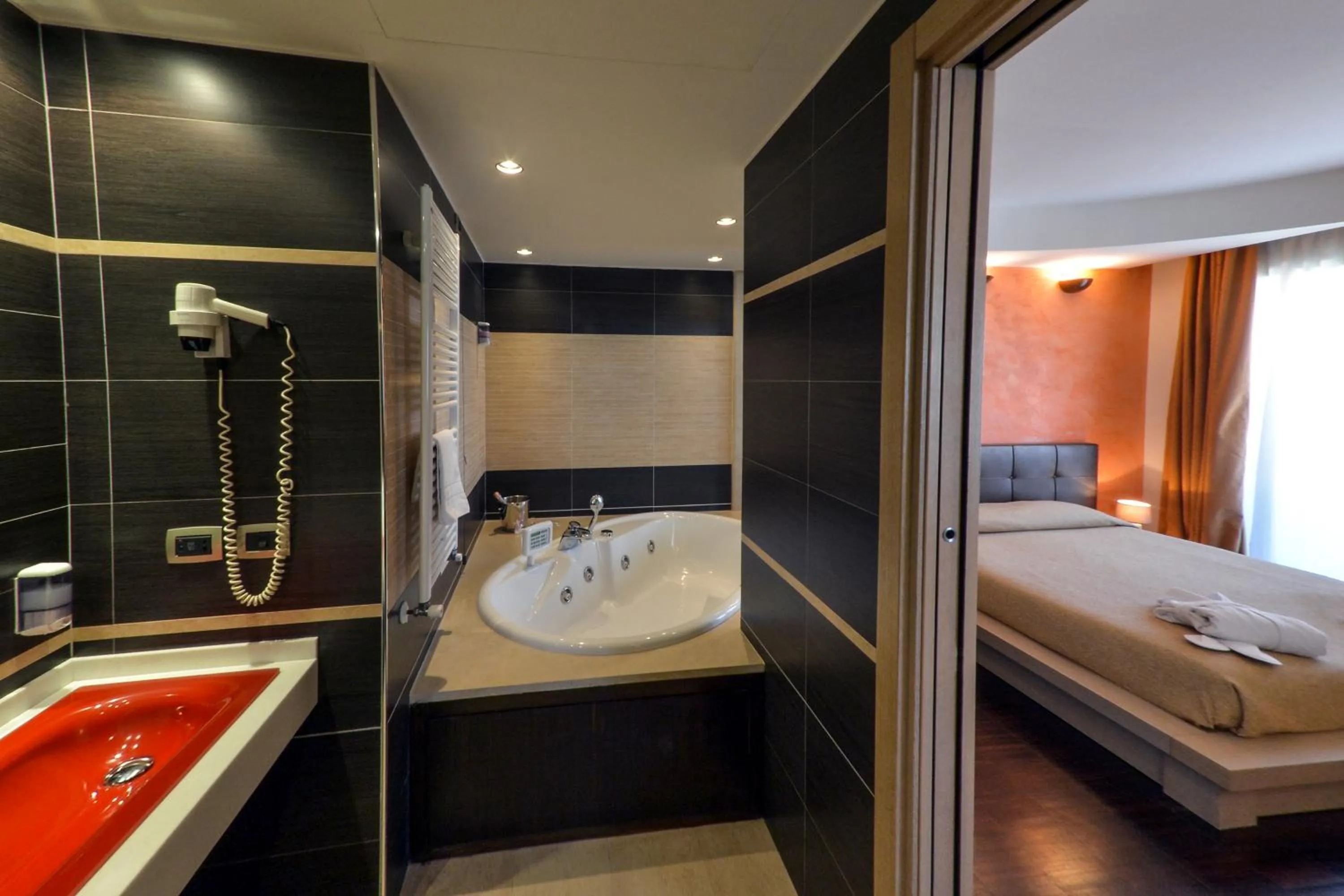 Bathroom, Bed in Grand Hotel Olimpo