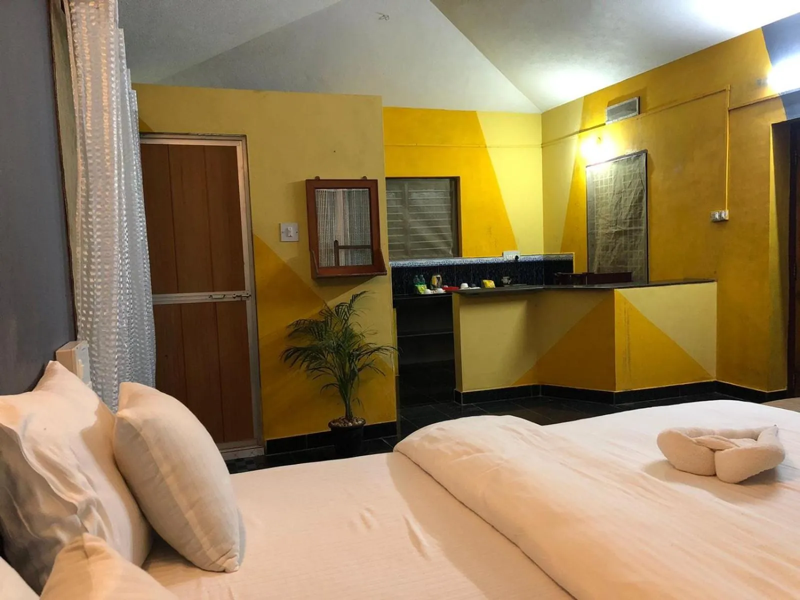 Bed in Nature Inn Cottages