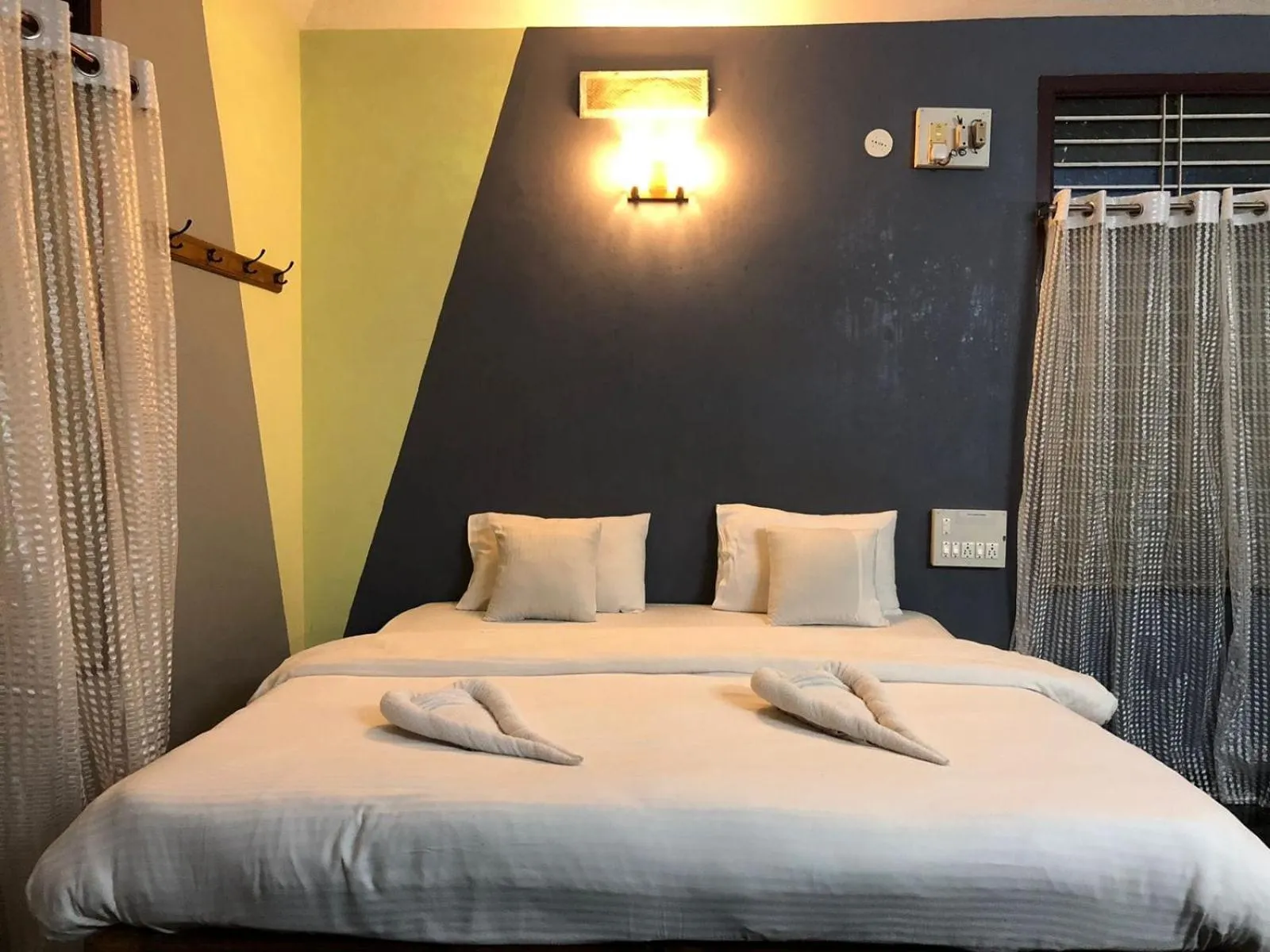 Bed in Nature Inn Cottages