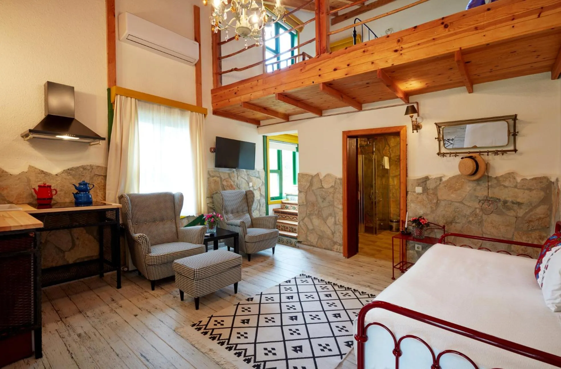 Bed in Dachas Cove Hotel