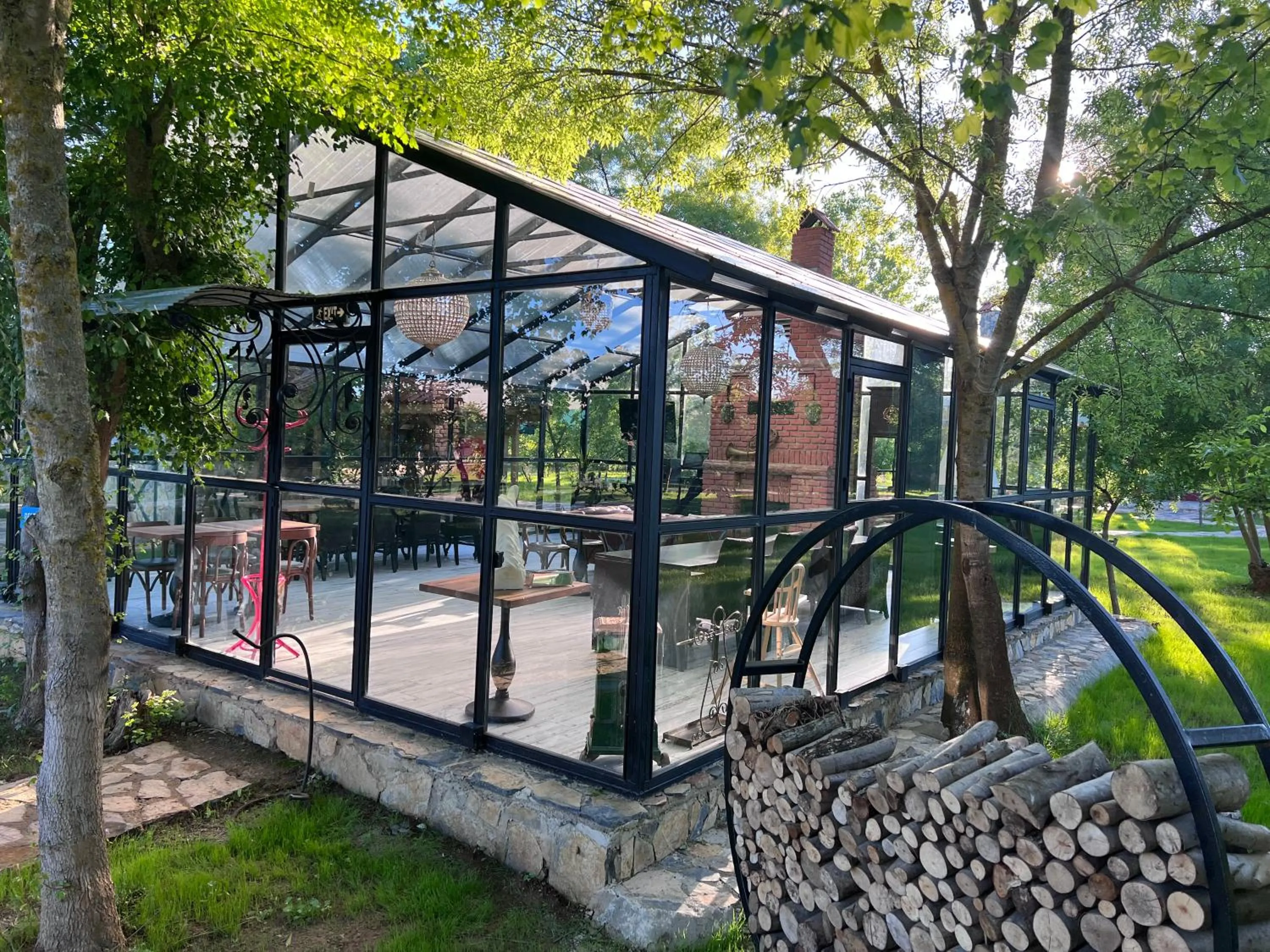 Meeting/conference room in Dachas Cove Hotel