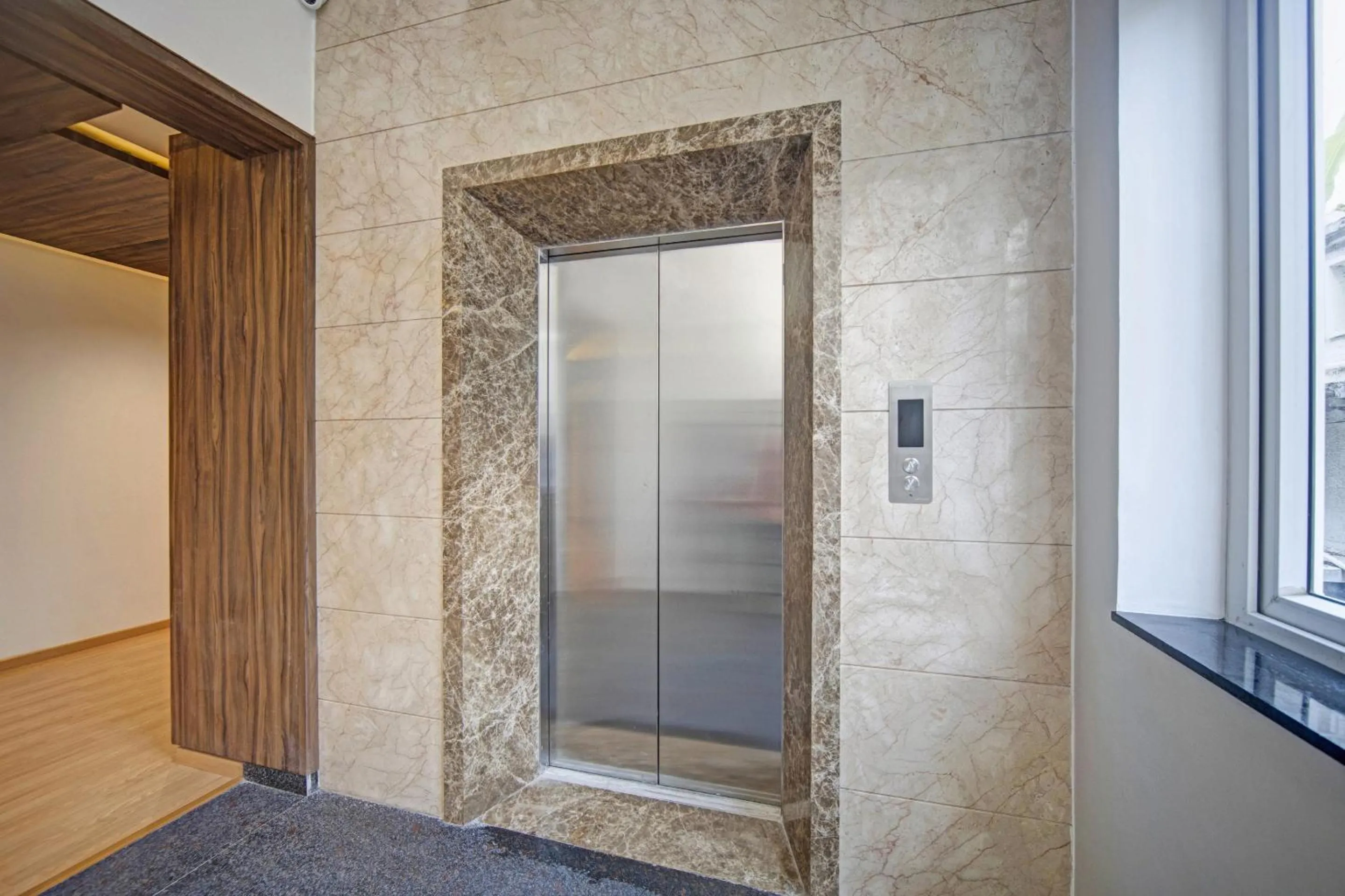 acessibility in UPAR Hotels - T Nagar