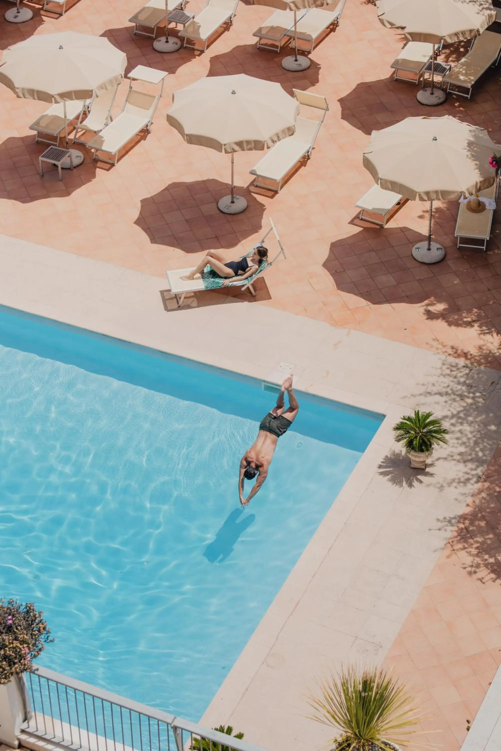 Pool view in Hotel Degli Aranci