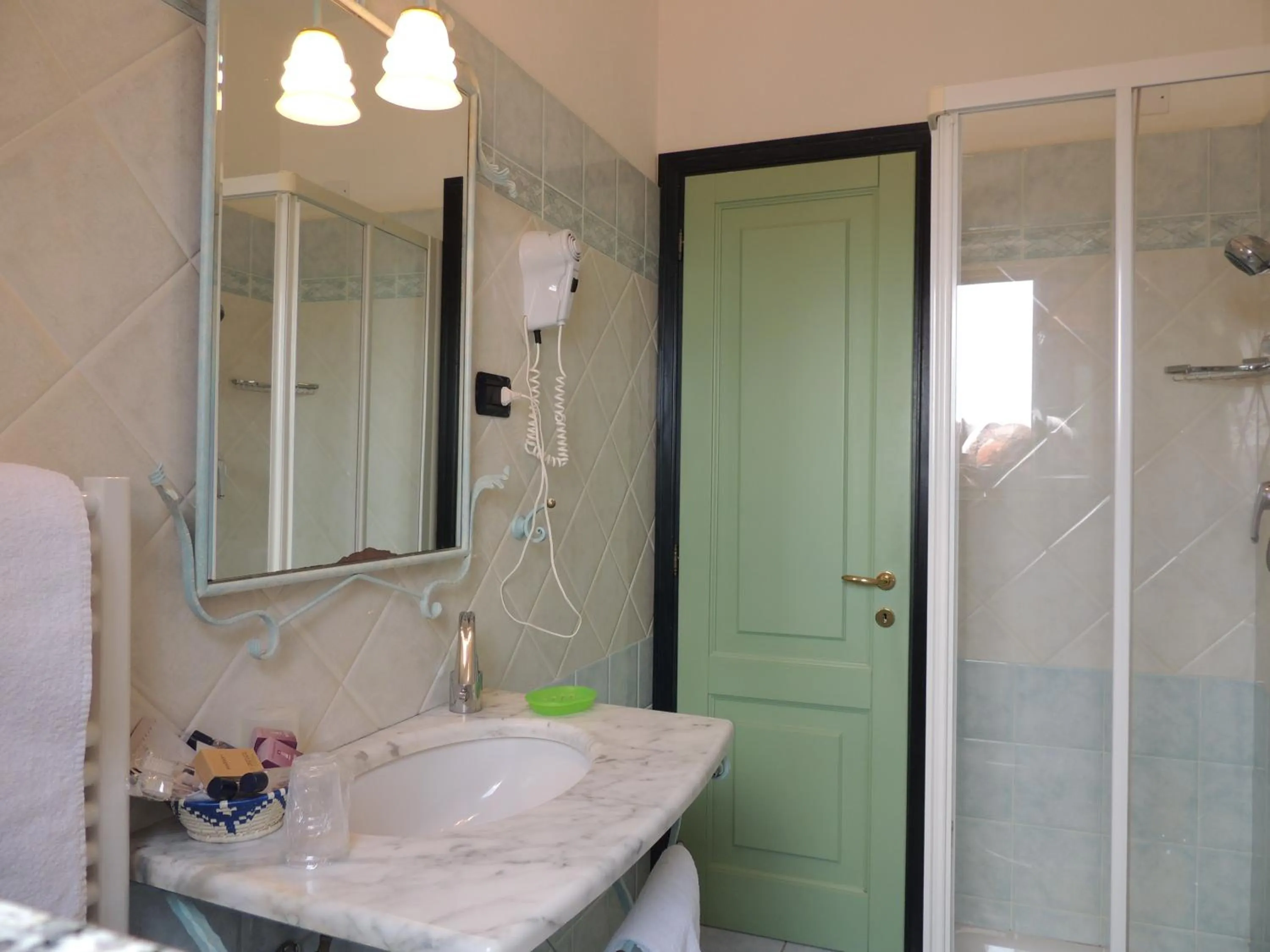 Bathroom in Hotel Su Lithu