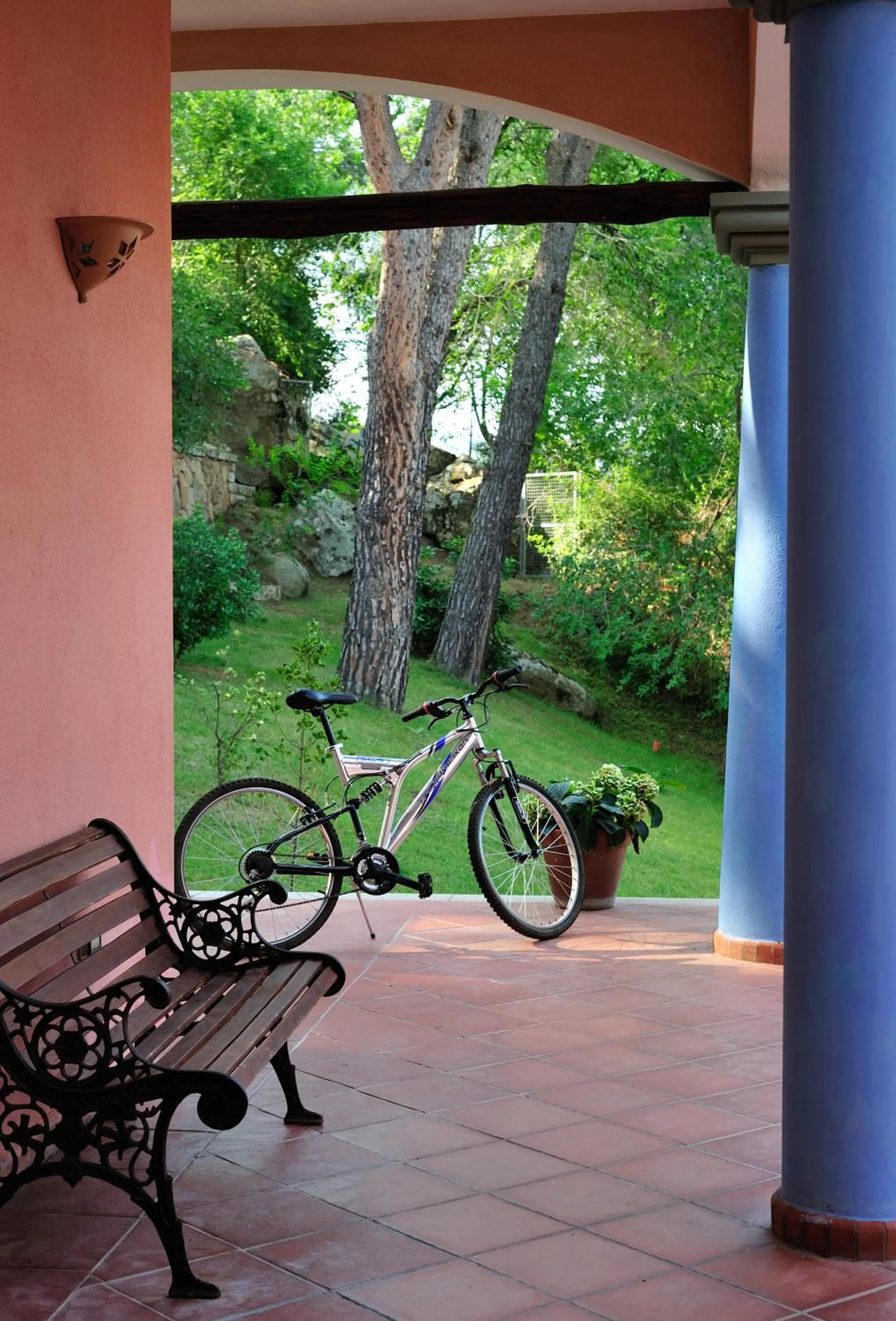 Decorative detail in Hotel Su Lithu