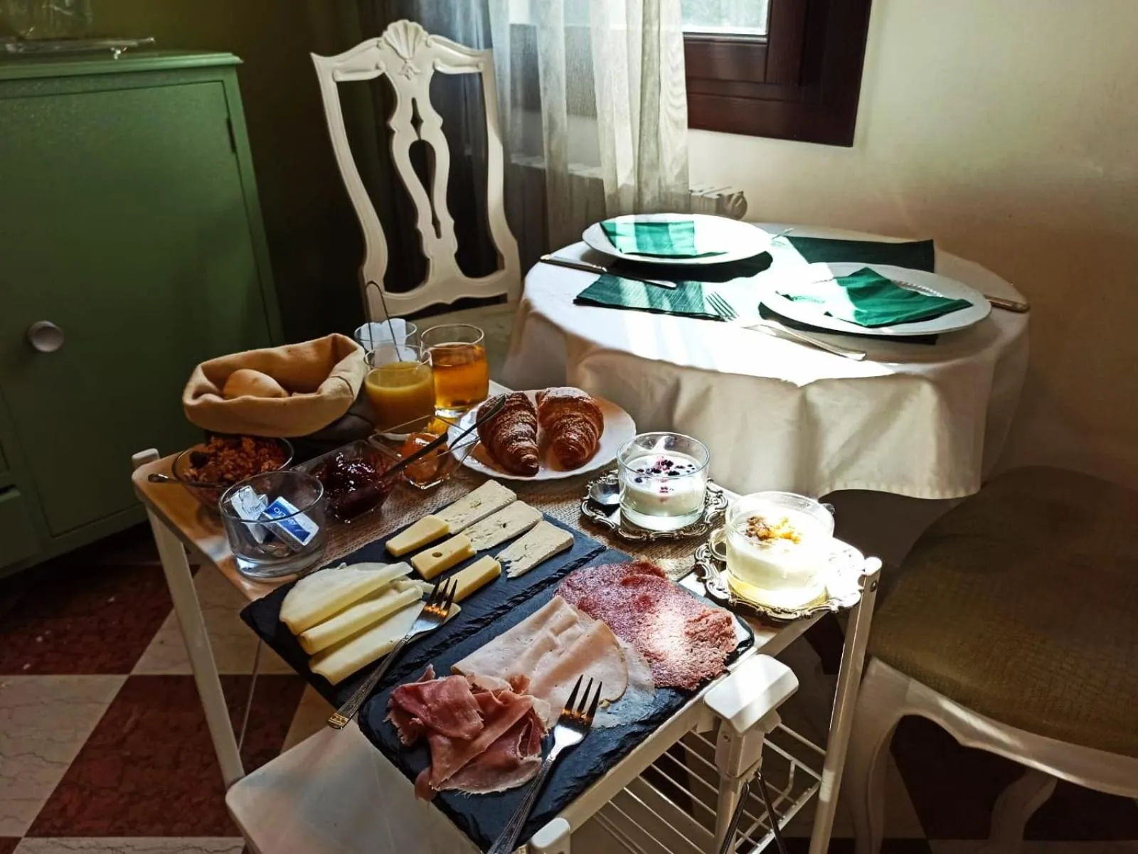 Food and drinks in Villa Gasparini