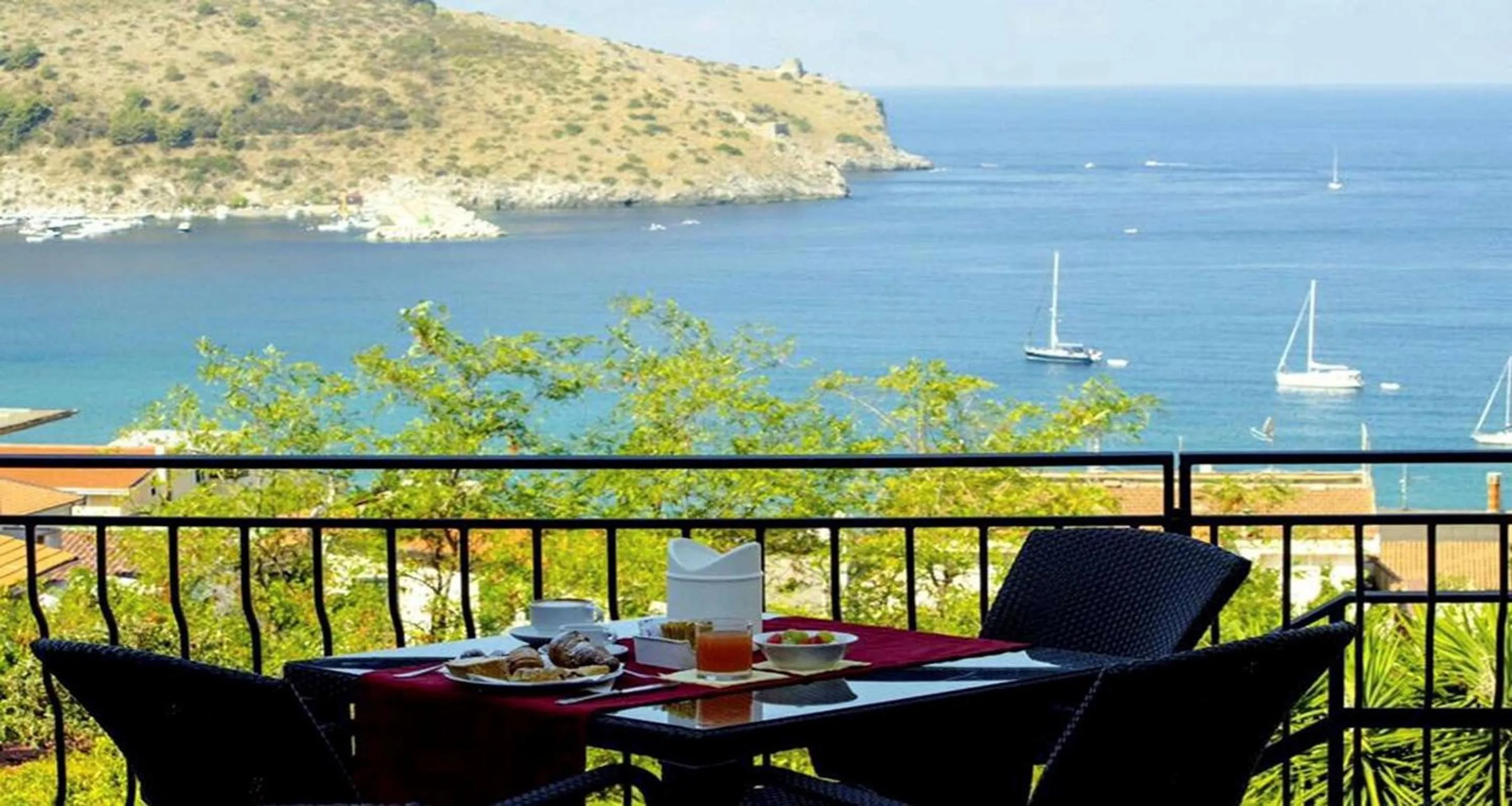 Restaurant/places to eat in Best Western Hotel La Conchiglia