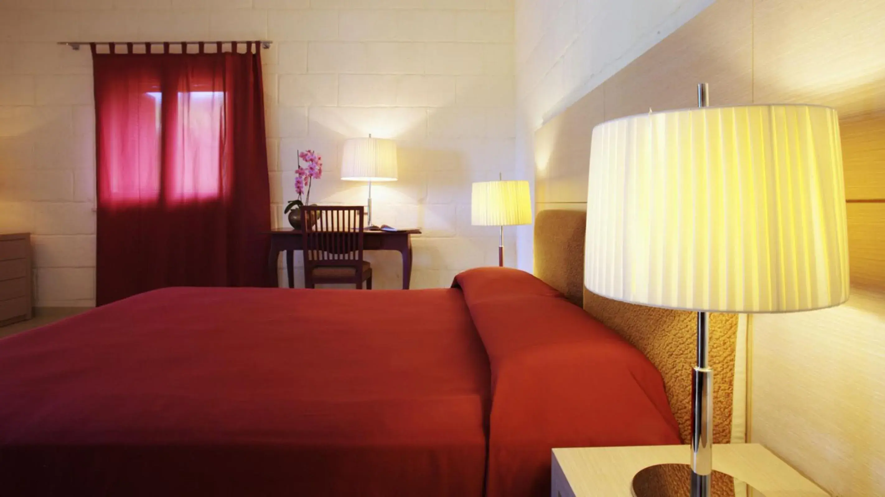 Deluxe Double Room in Tenuta Monacelle Deluxe Double Room in Tenuta Monacelle