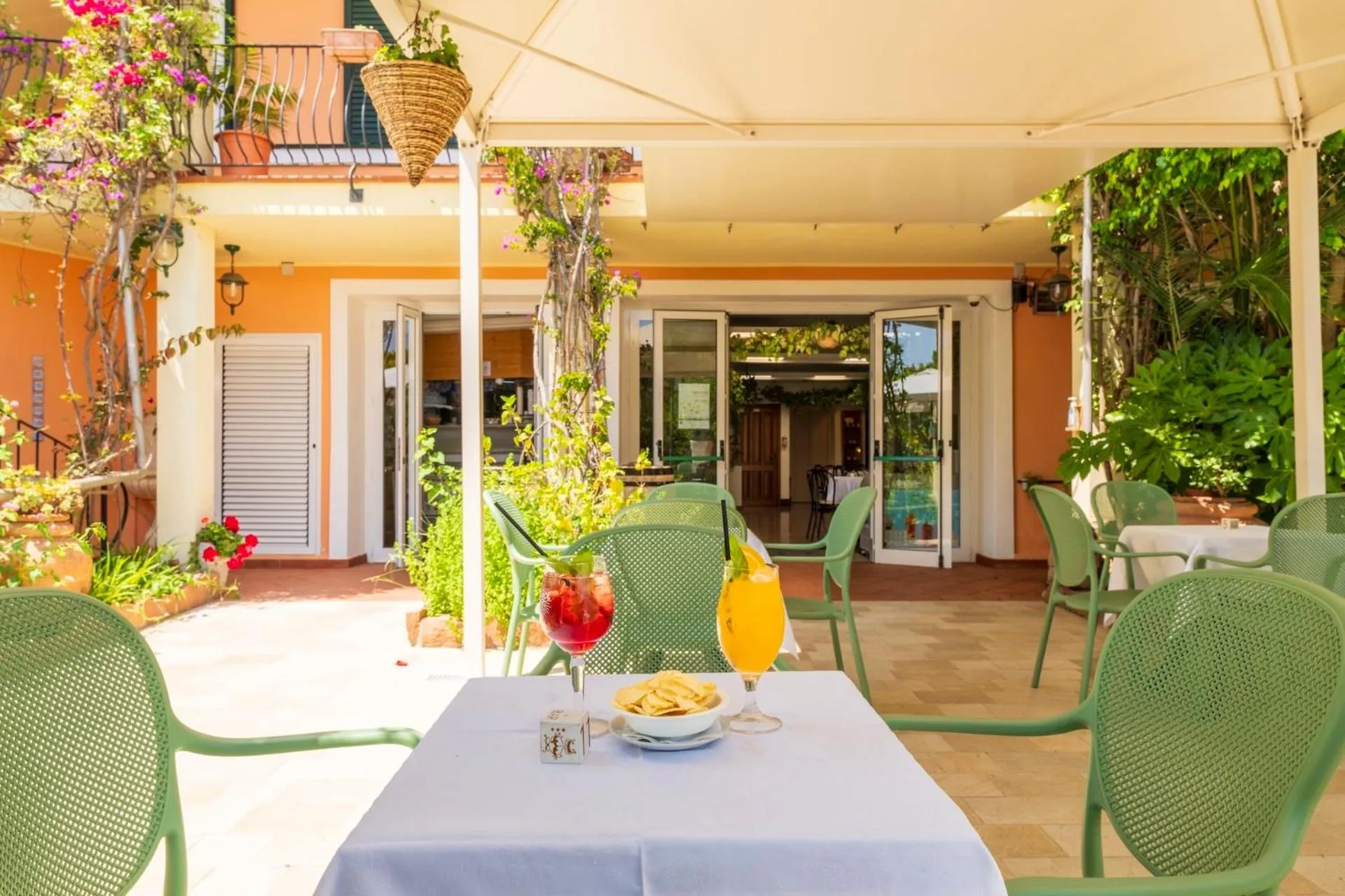 Domus De Janas Sul Mare