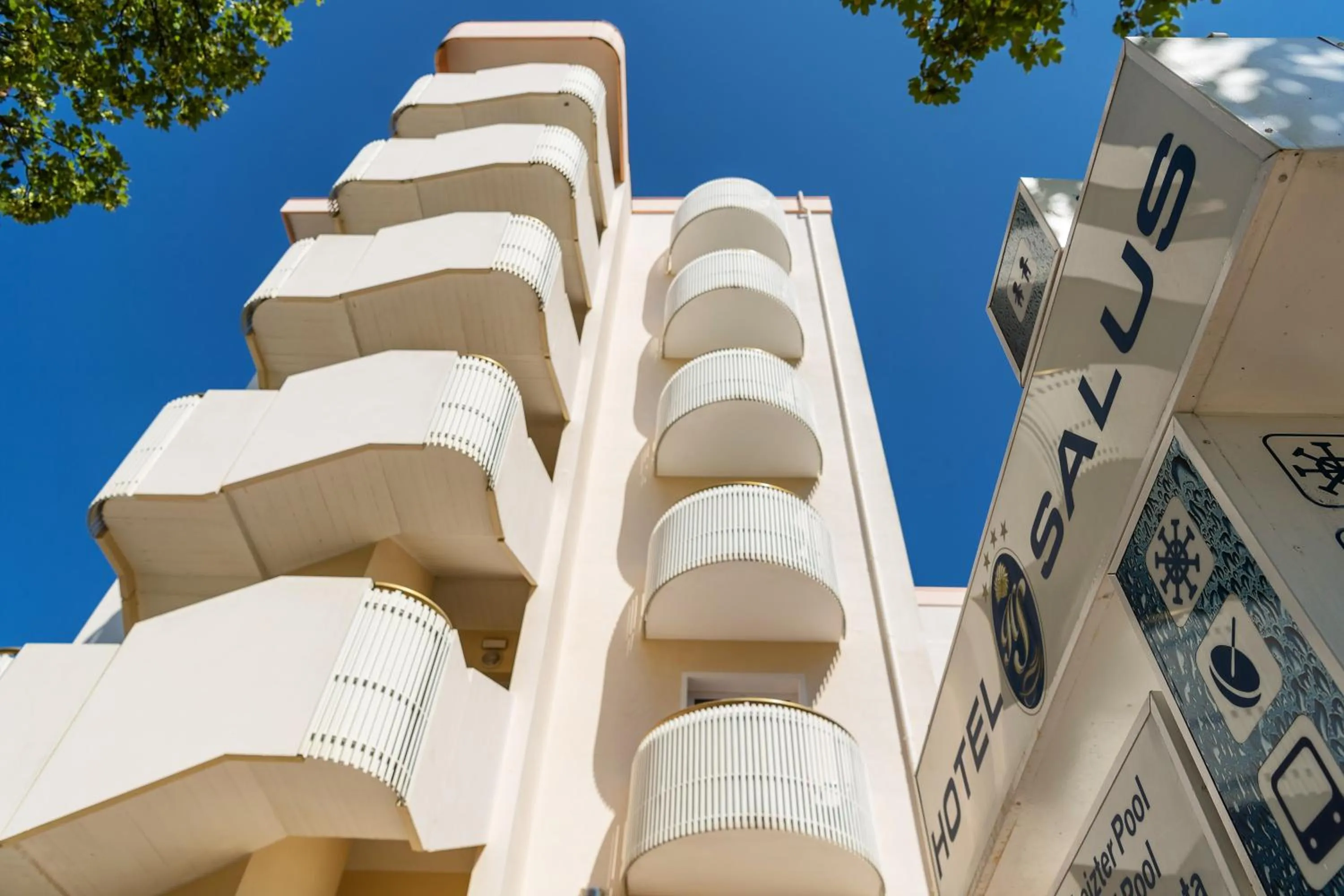 Property building in Salus Smart & Chic Hotel