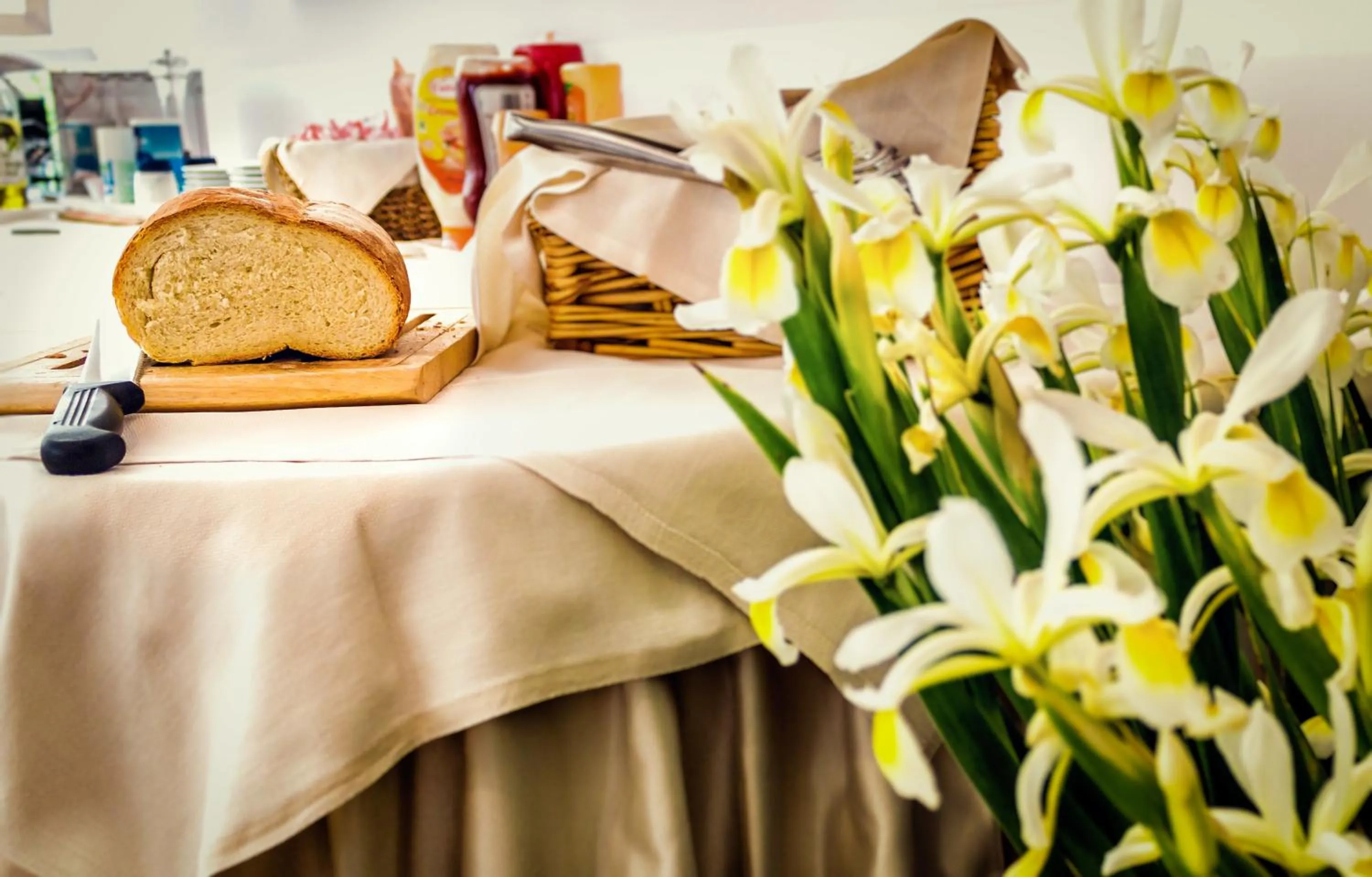 Food and drinks in Hotel Jet