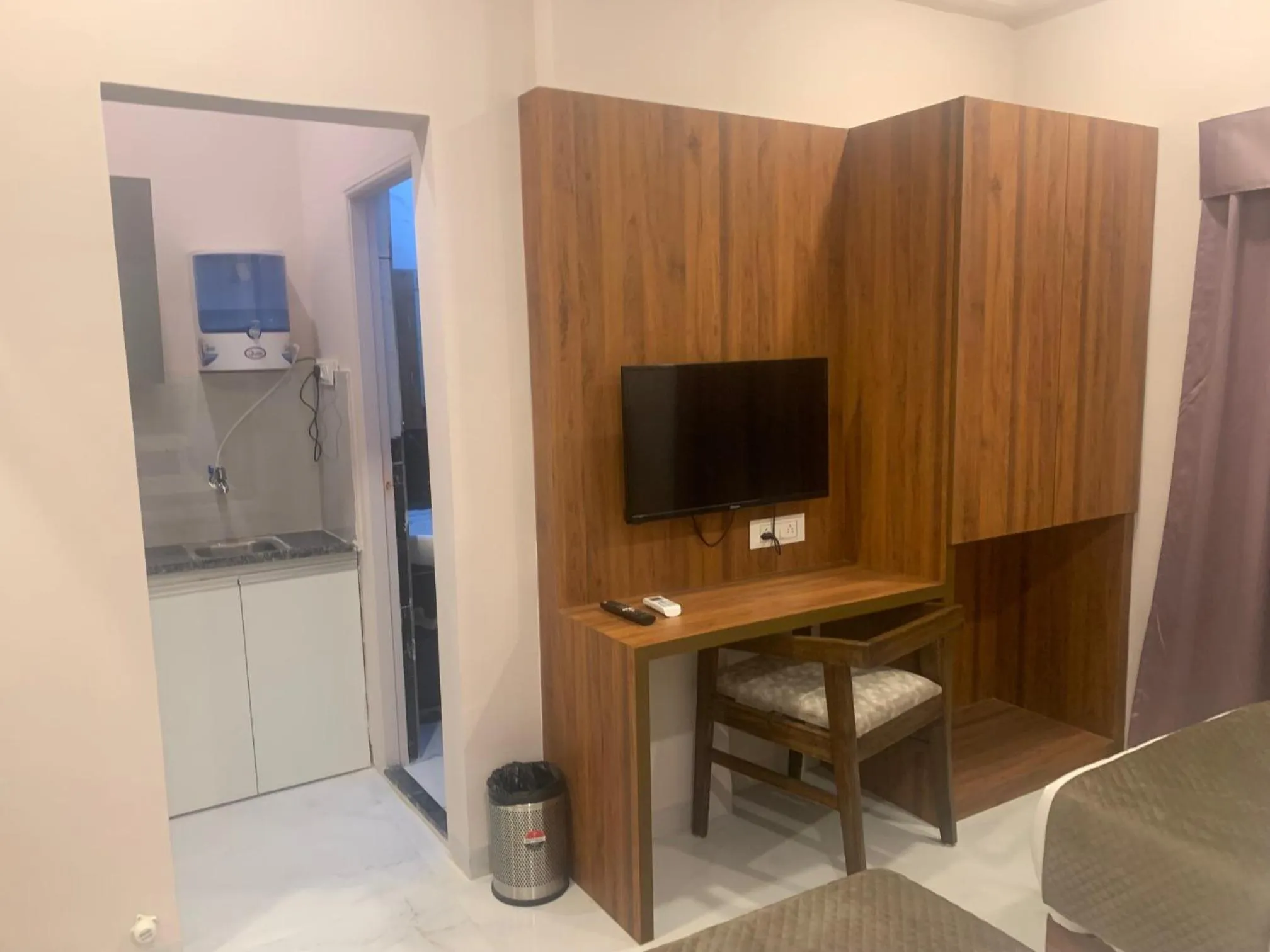 TV and multimedia in Hotel Mumbai House-LIG Behind CHL Hospital