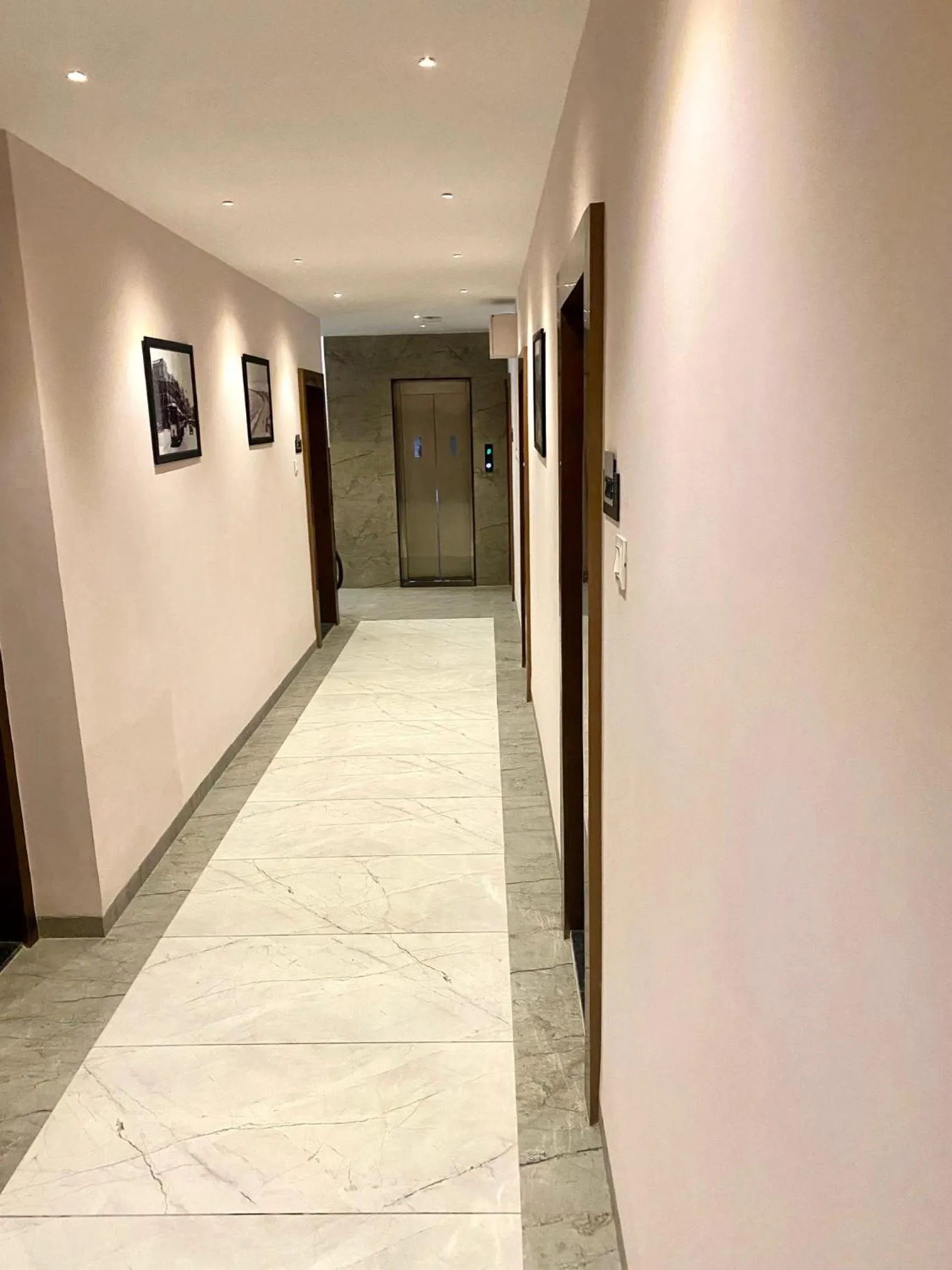 acessibility in Hotel Mumbai House-LIG Behind CHL Hospital