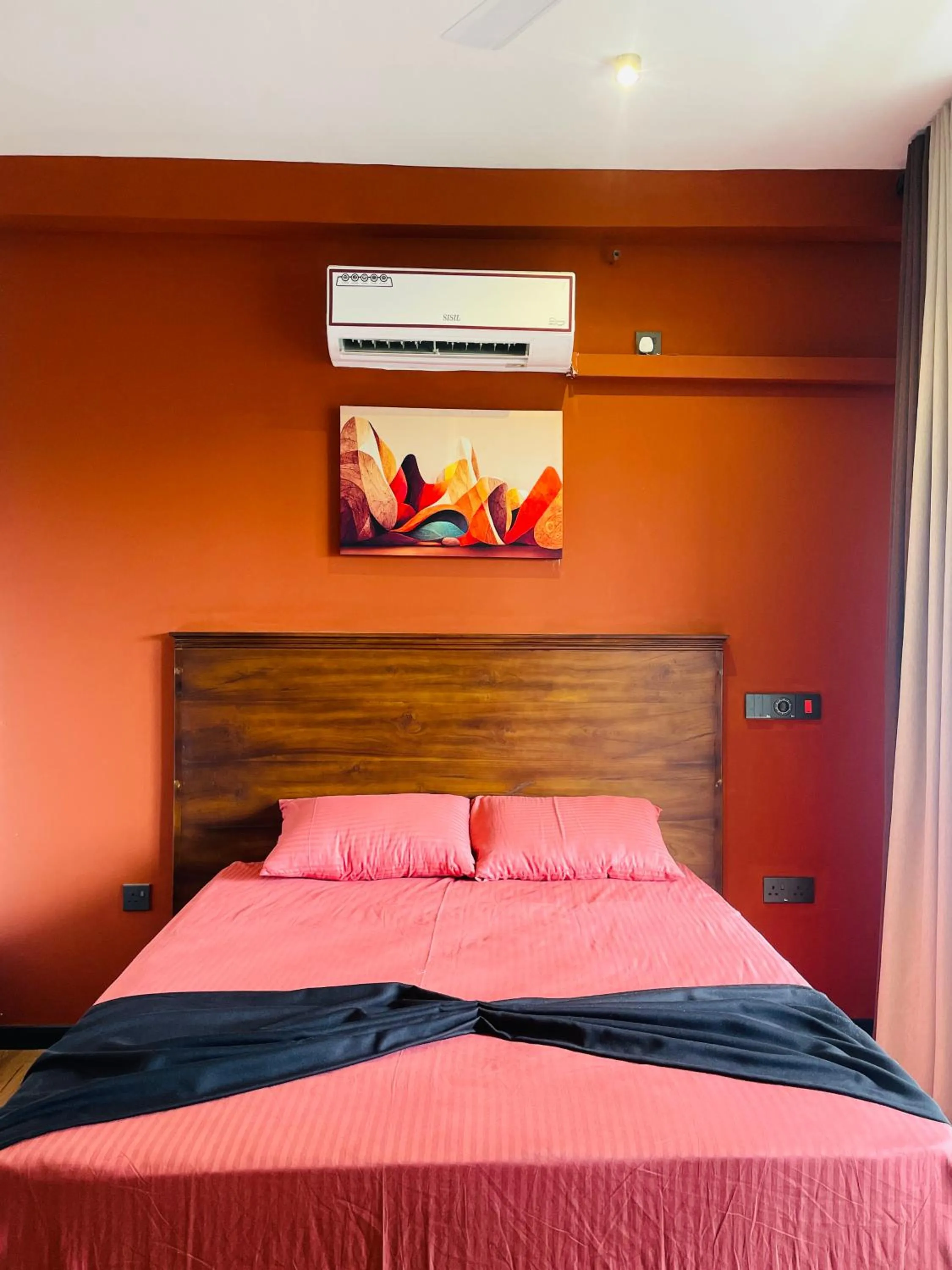 Photo of the whole room, Bed in White House Holiday Resort