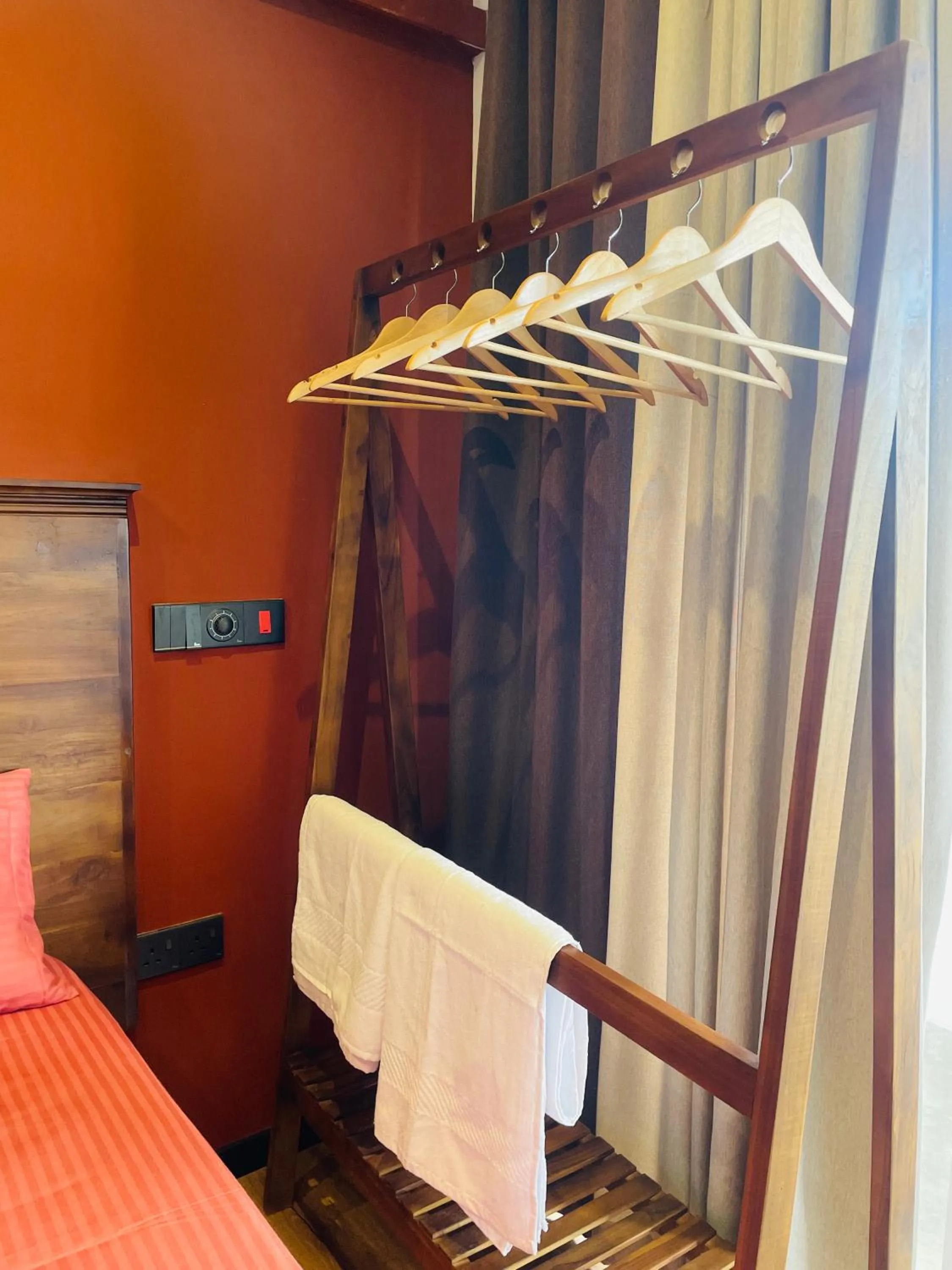 Photo of the whole room, Bed in White House Holiday Resort