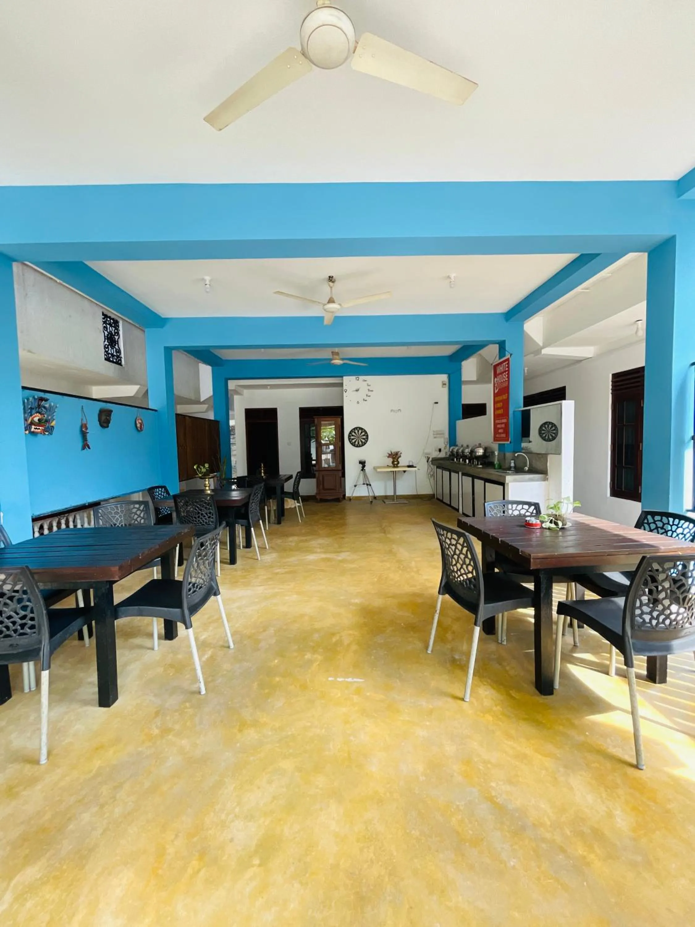 Dining area in White House Holiday Resort