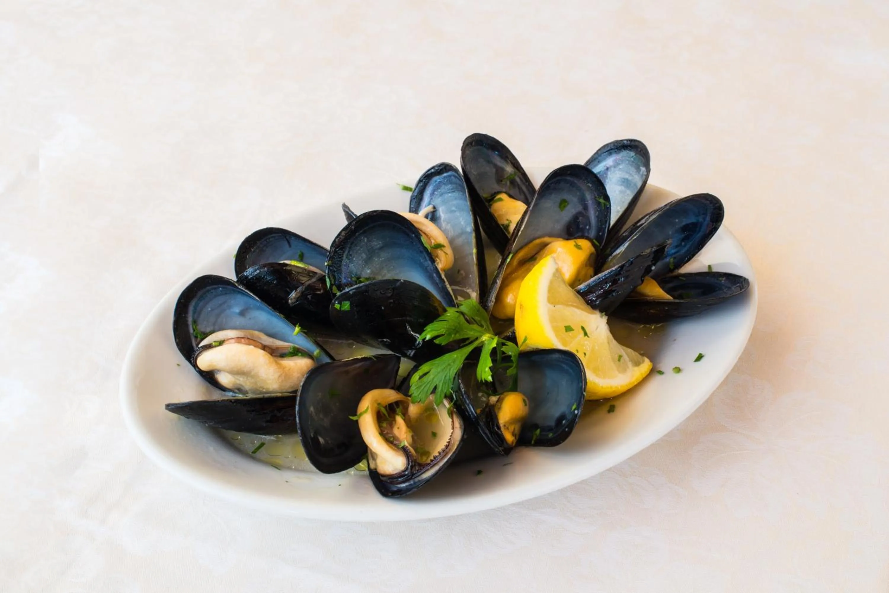 Restaurant/places to eat in Hotel Perda Rubia