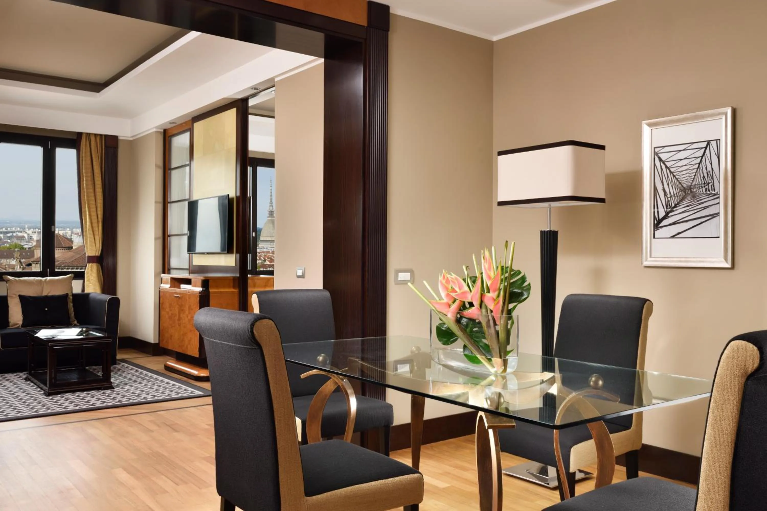 Dining area in Principi di Piemonte | UNA Esperienze