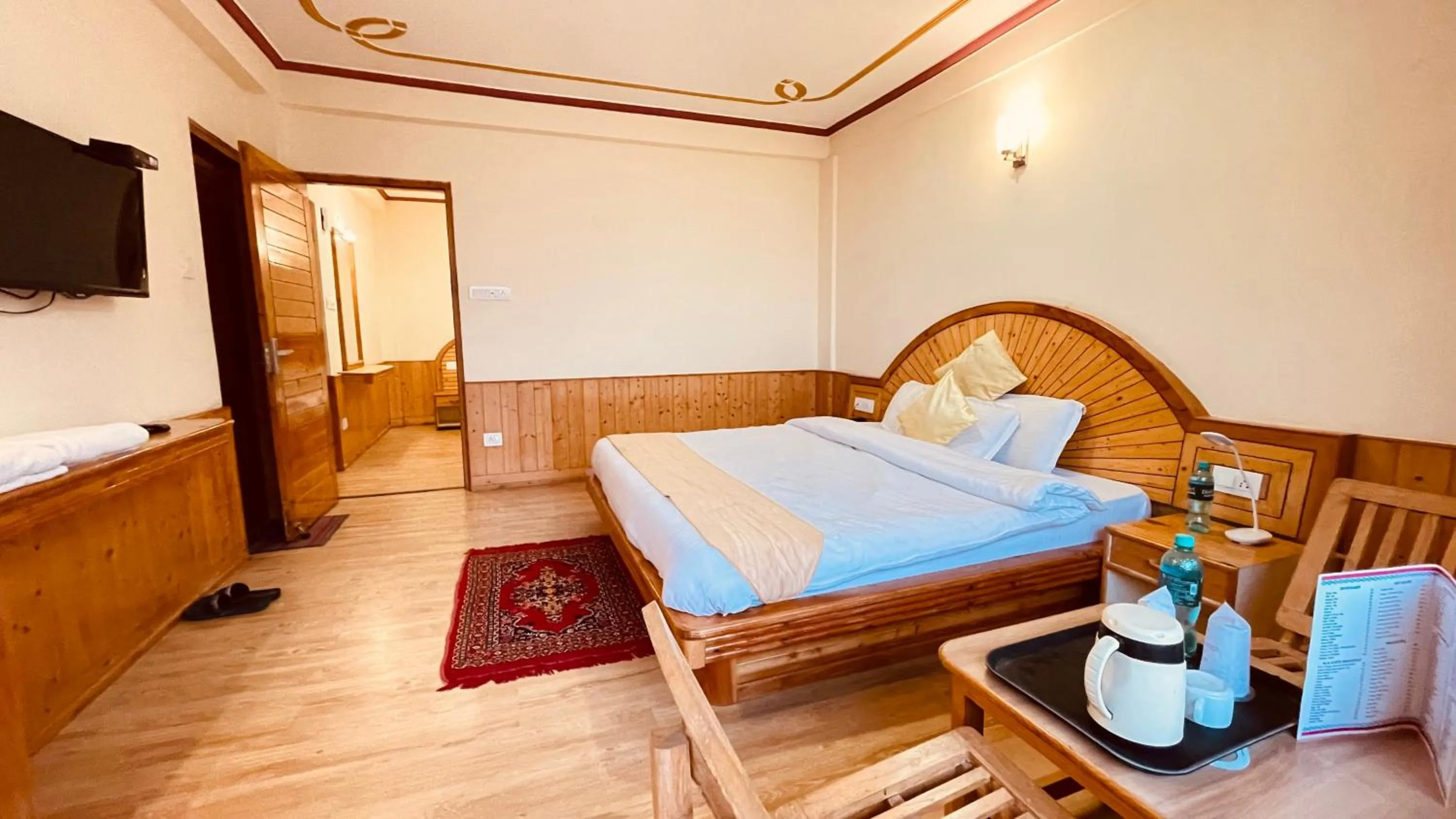 Bedroom, Bed in Himalayan adventure Cottages & Budget Friendly BNB Manali