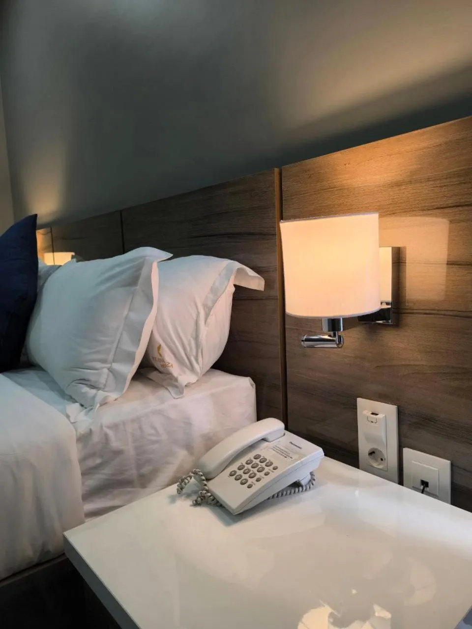 Bedroom, Bed in Polana Plaza Hotel