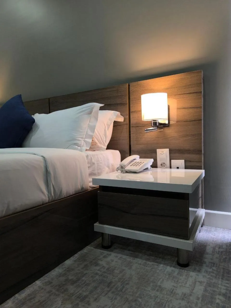 Bed in Polana Plaza Hotel