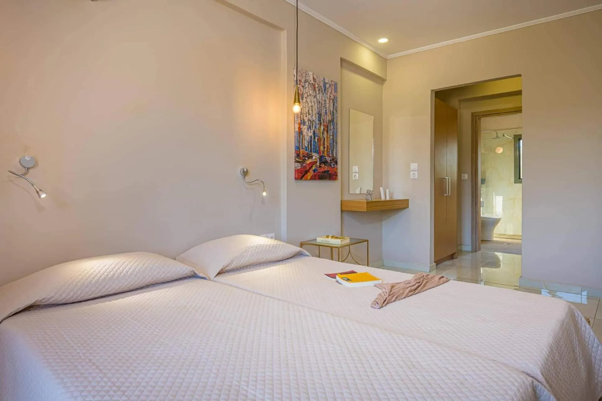 Nissi Collection Rooms