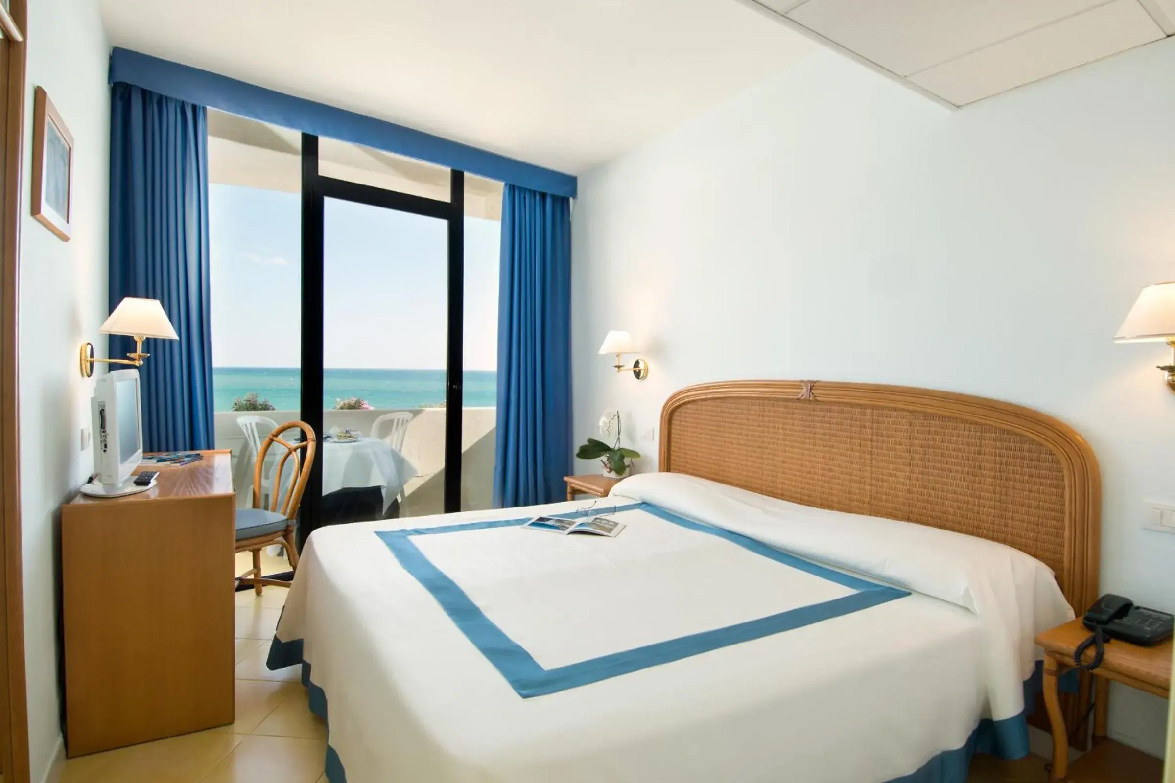 Double Room with Sea View - single occupancy in Hotel Del Levante Double Room with Sea View - single occupancy in Hotel Del Levante