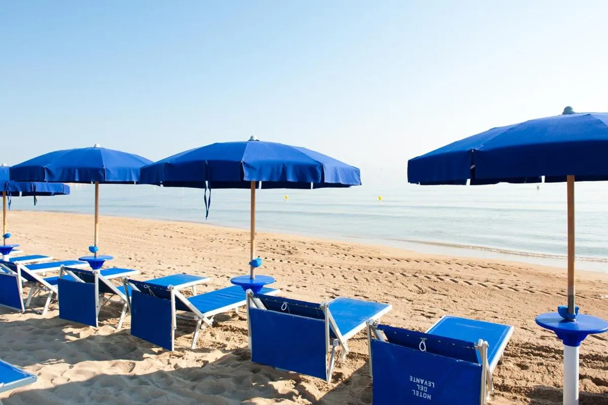 Beach in Hotel Del Levante