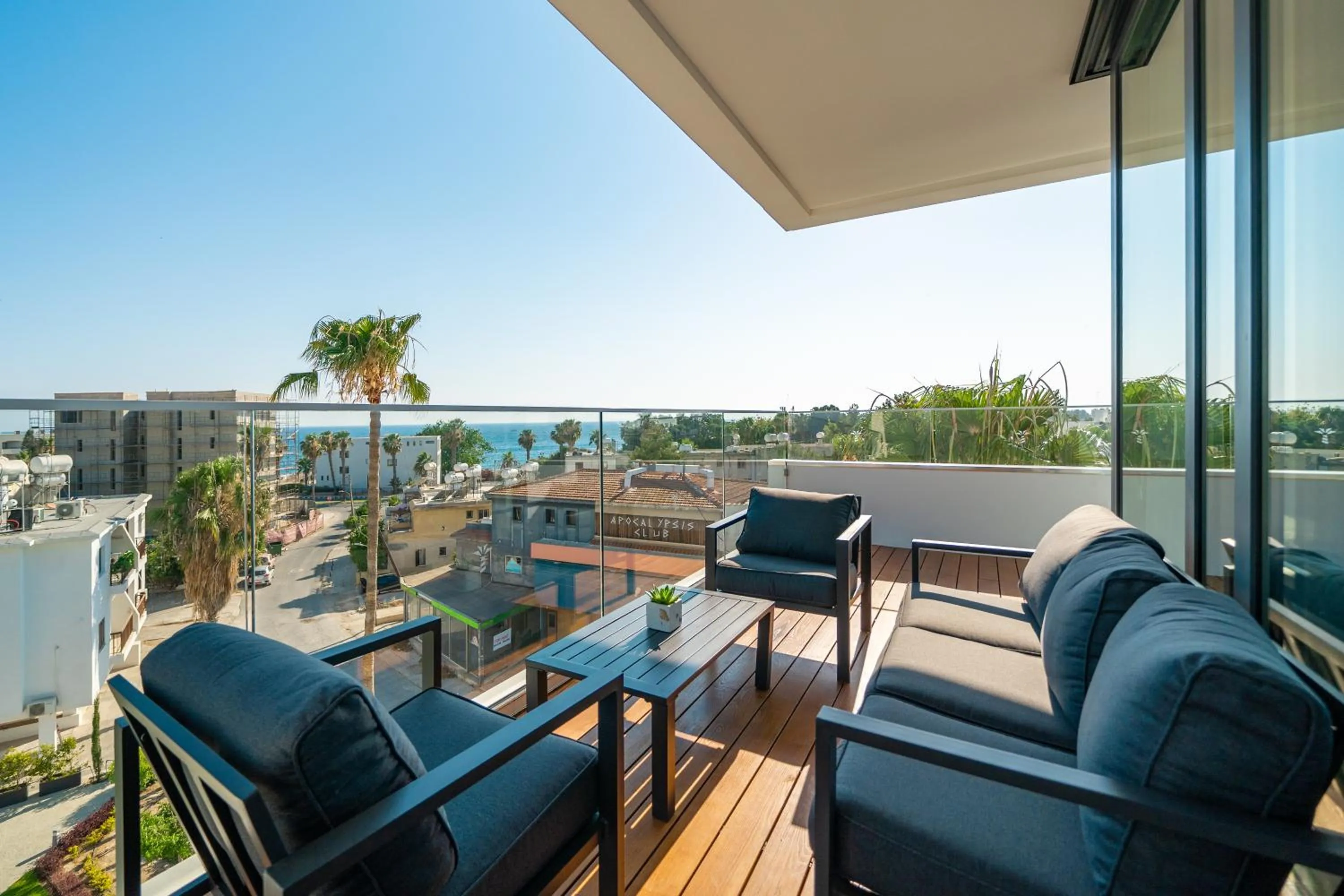 Patio in The Palmiers