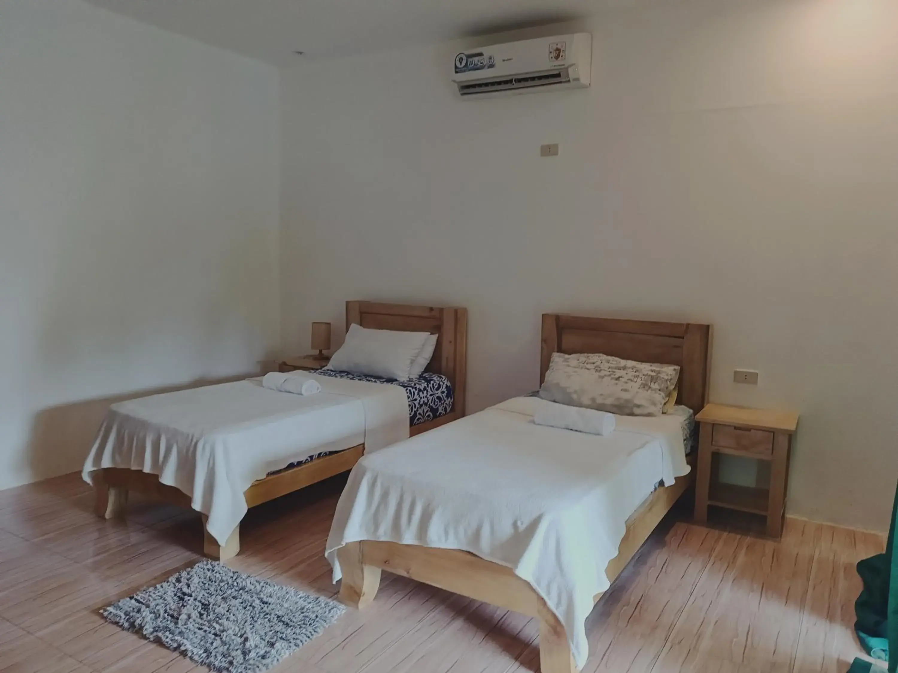 Single Room with Pool View in Becano Restobar and Resort Single Room with Pool View in Becano Restobar and Resort