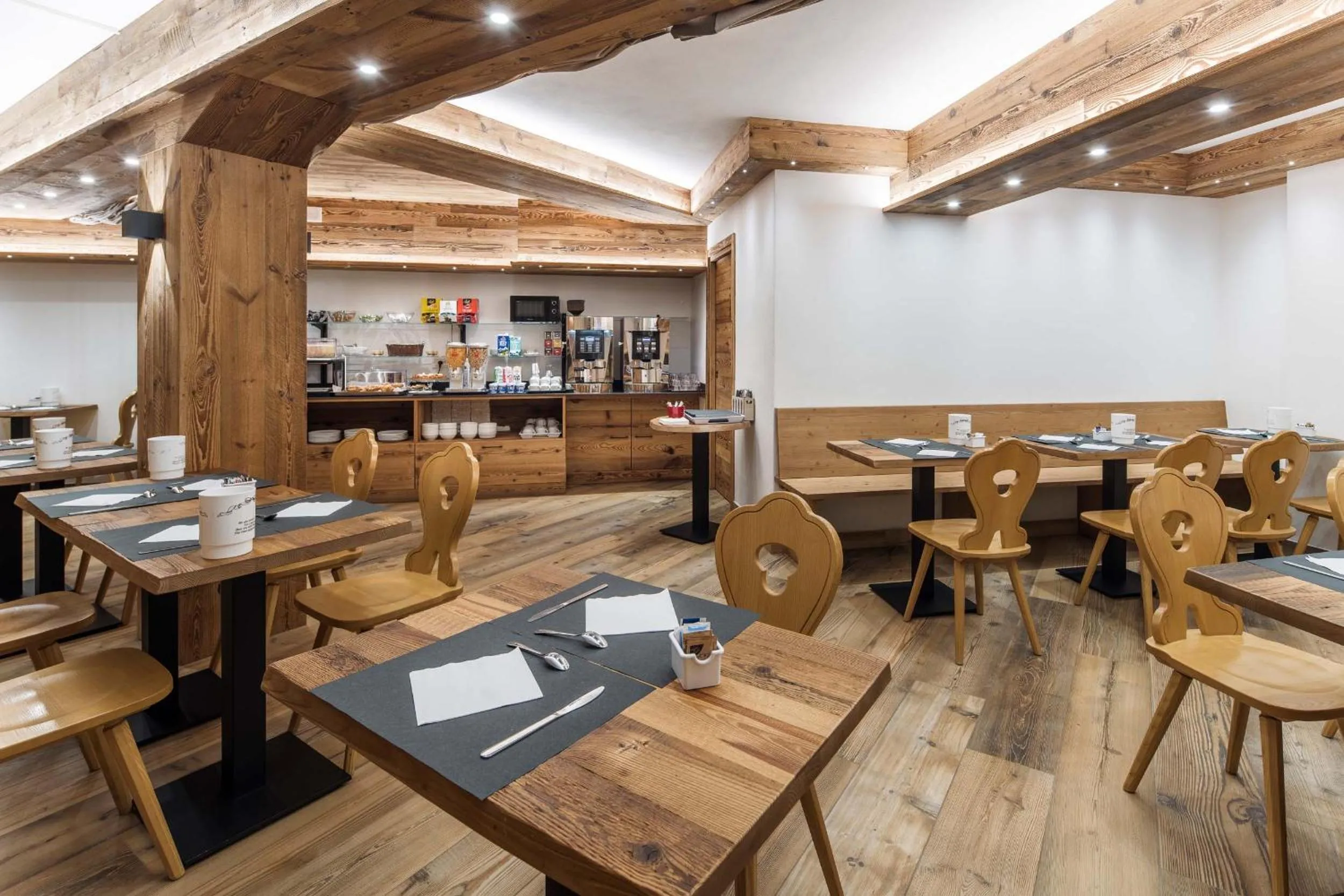 Breakfast in Hotel Olimpia