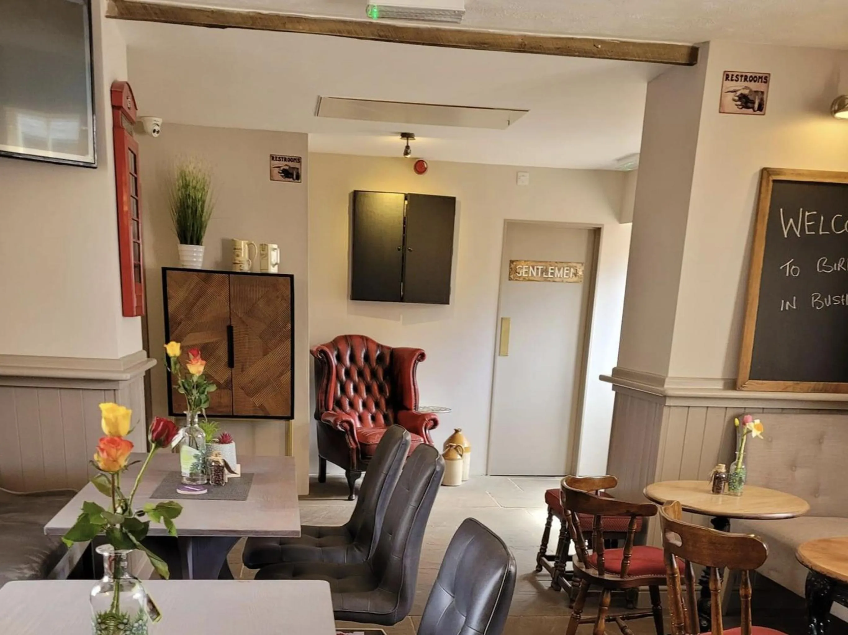 Lounge or bar in Bird In Bush Elsdon