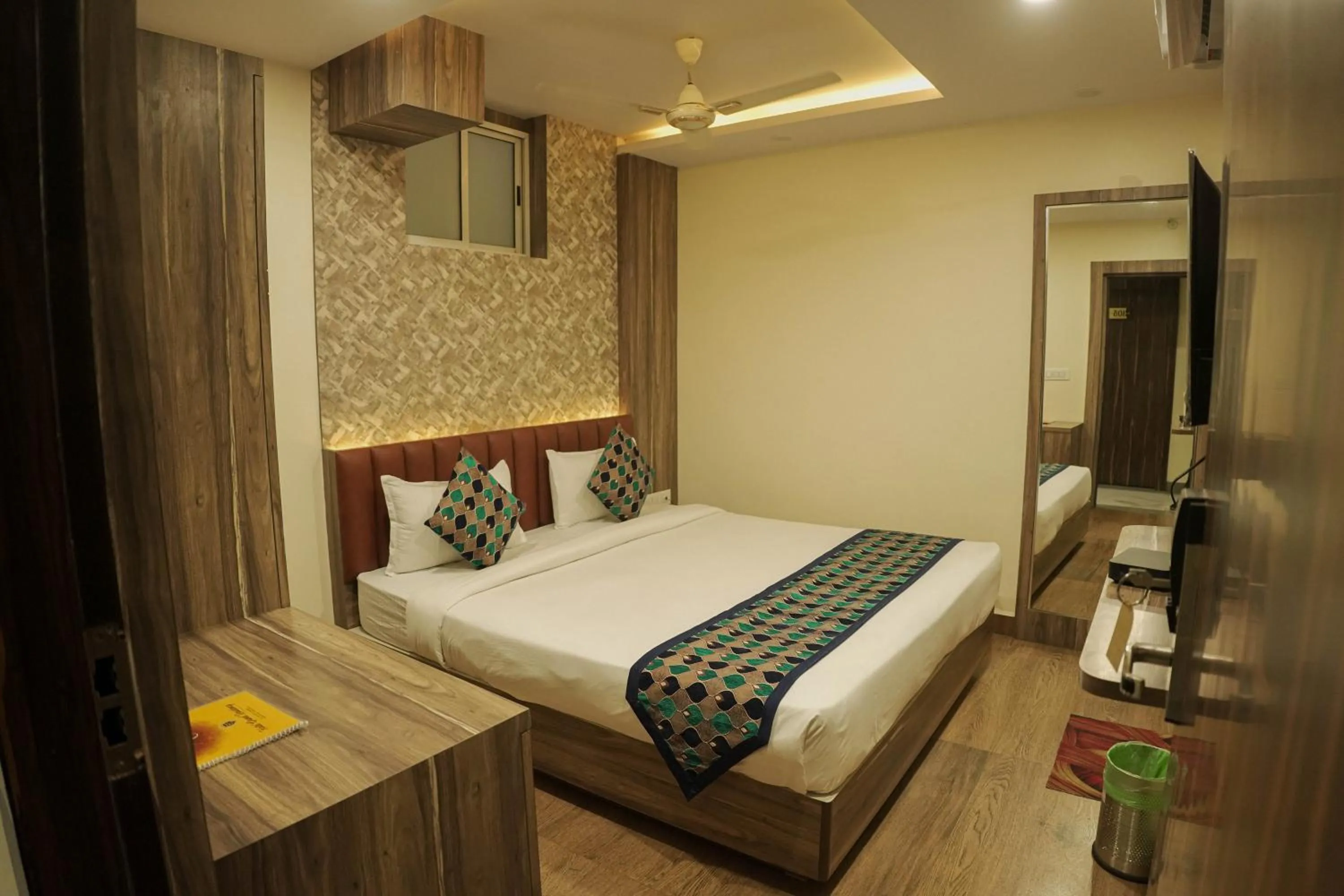 Bedroom, Bed in Hotel Grand Residency